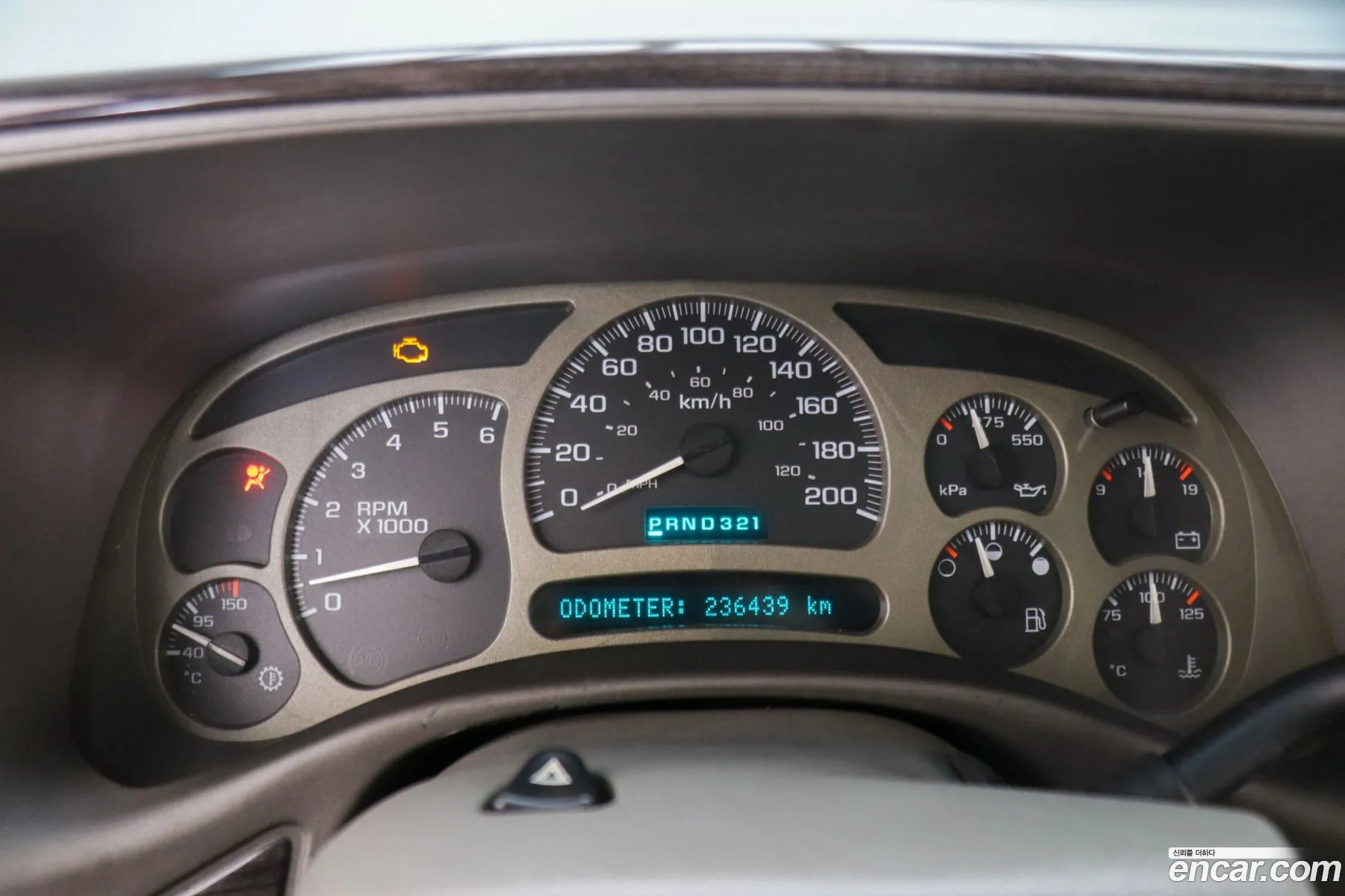 GMC Yukon 2003 — 8