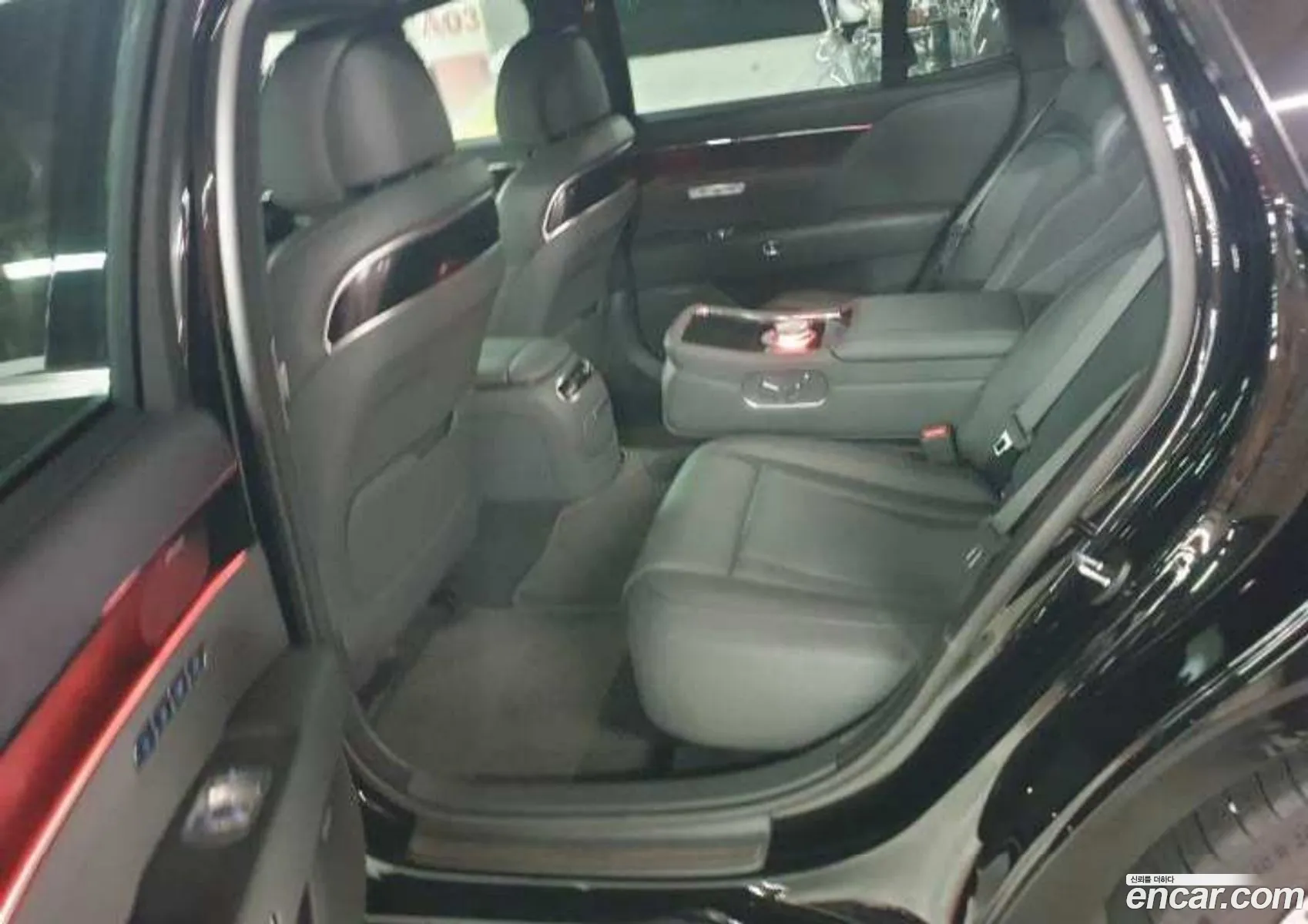 Genesis G90 2023 — 9