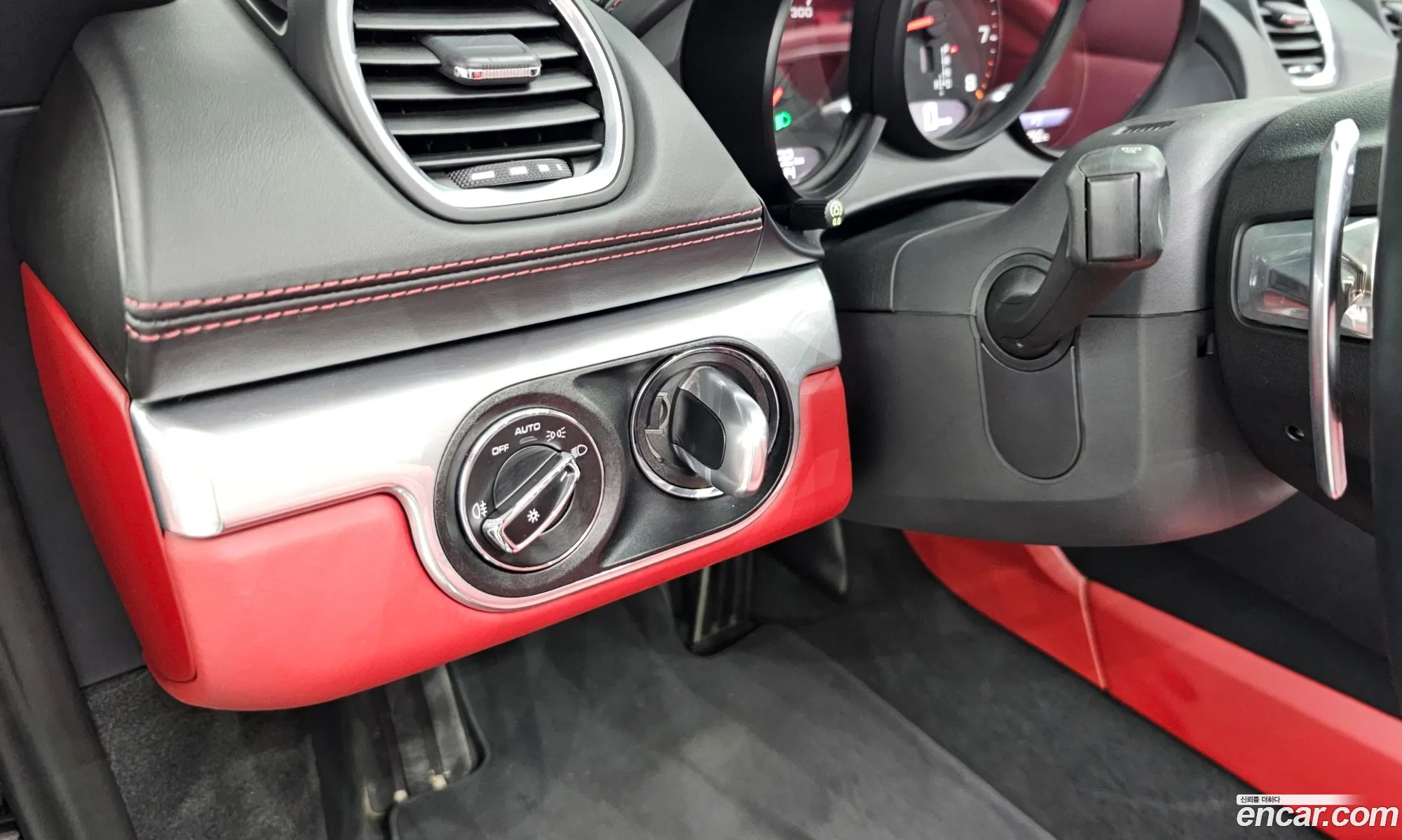 Porsche 718 Boxster 2019 WP0CB2983LS225226 — 14
