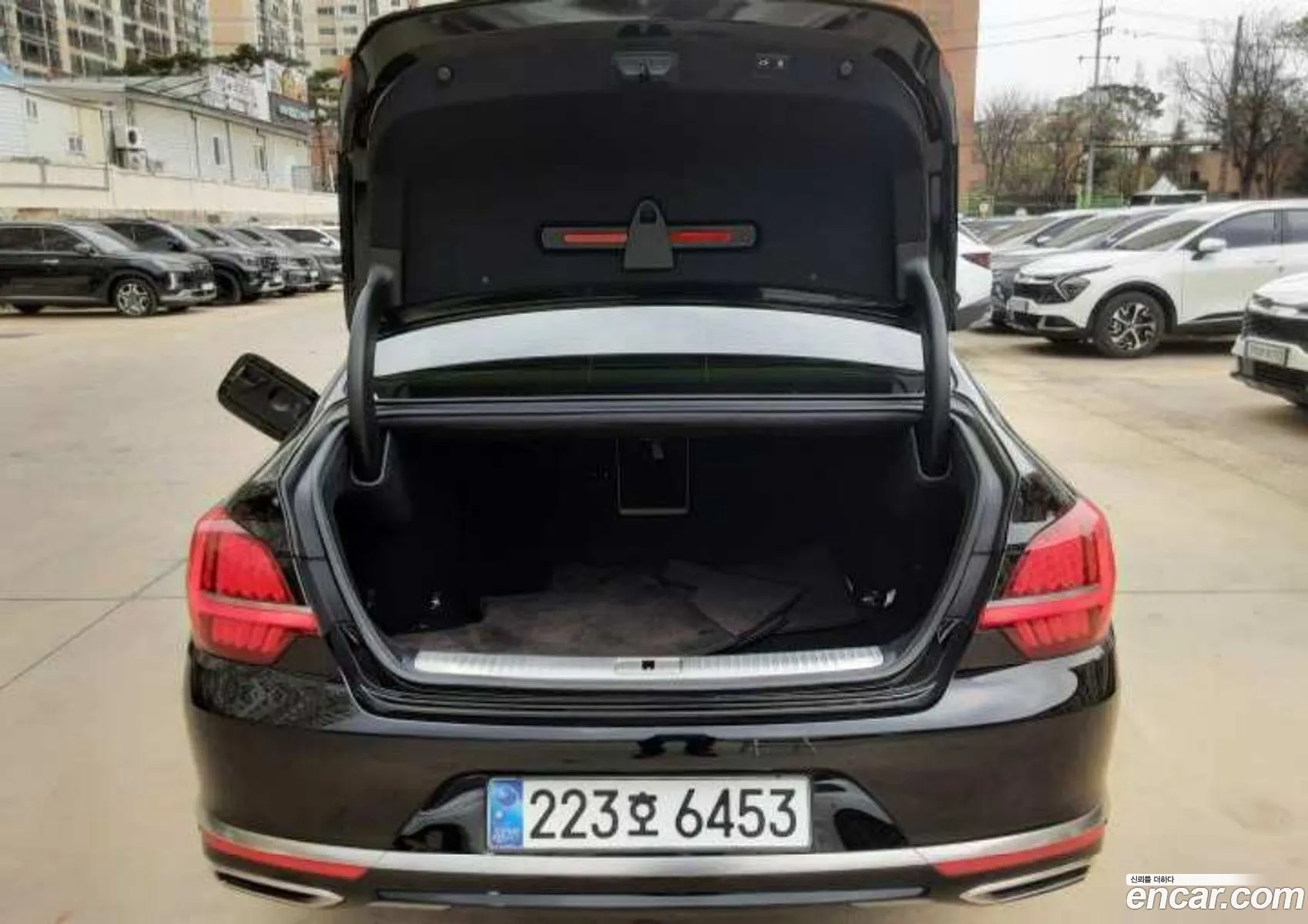 Kia K9 2024 — 12