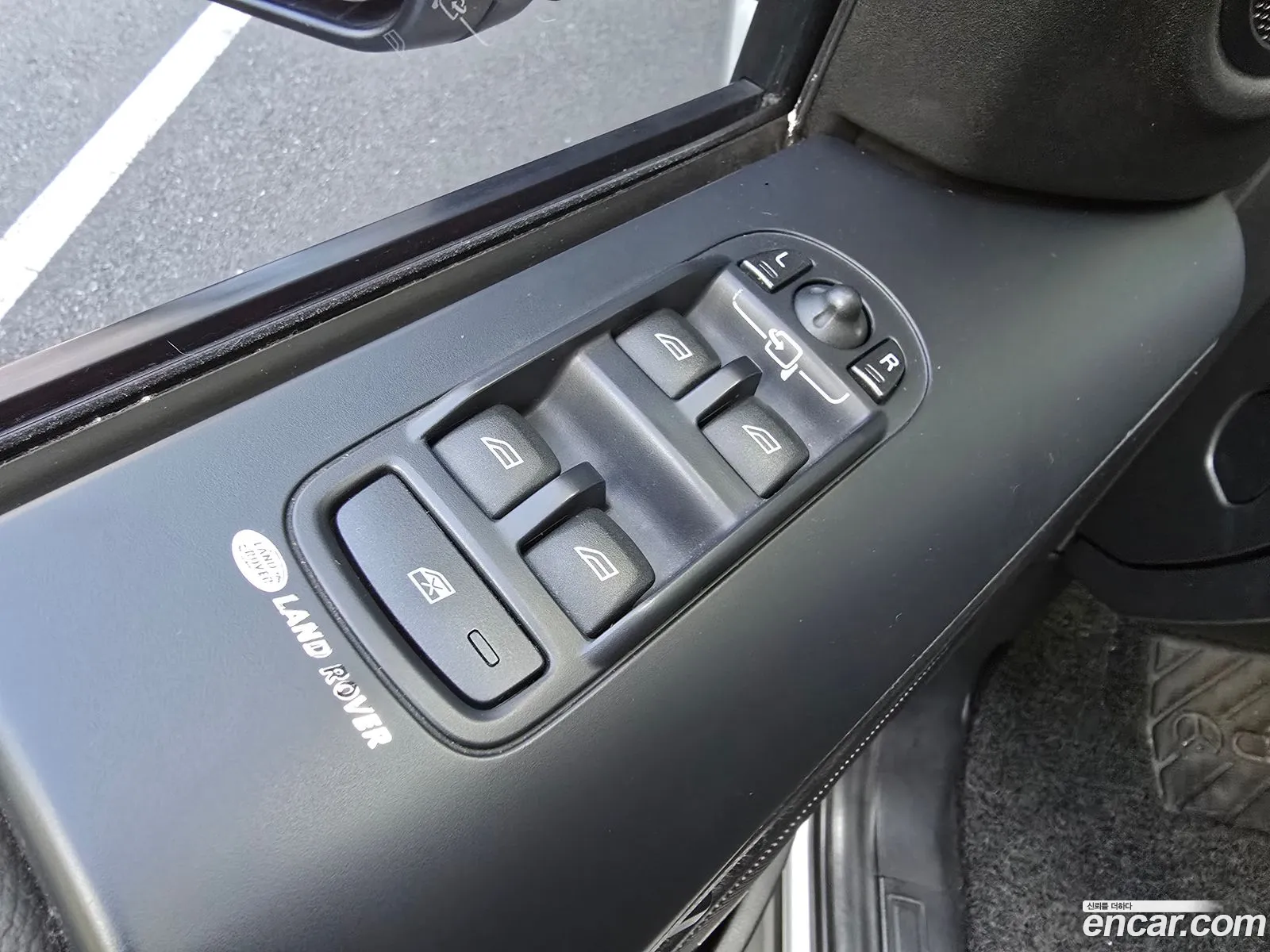 Land Rover Freelander 2 2011 — 18