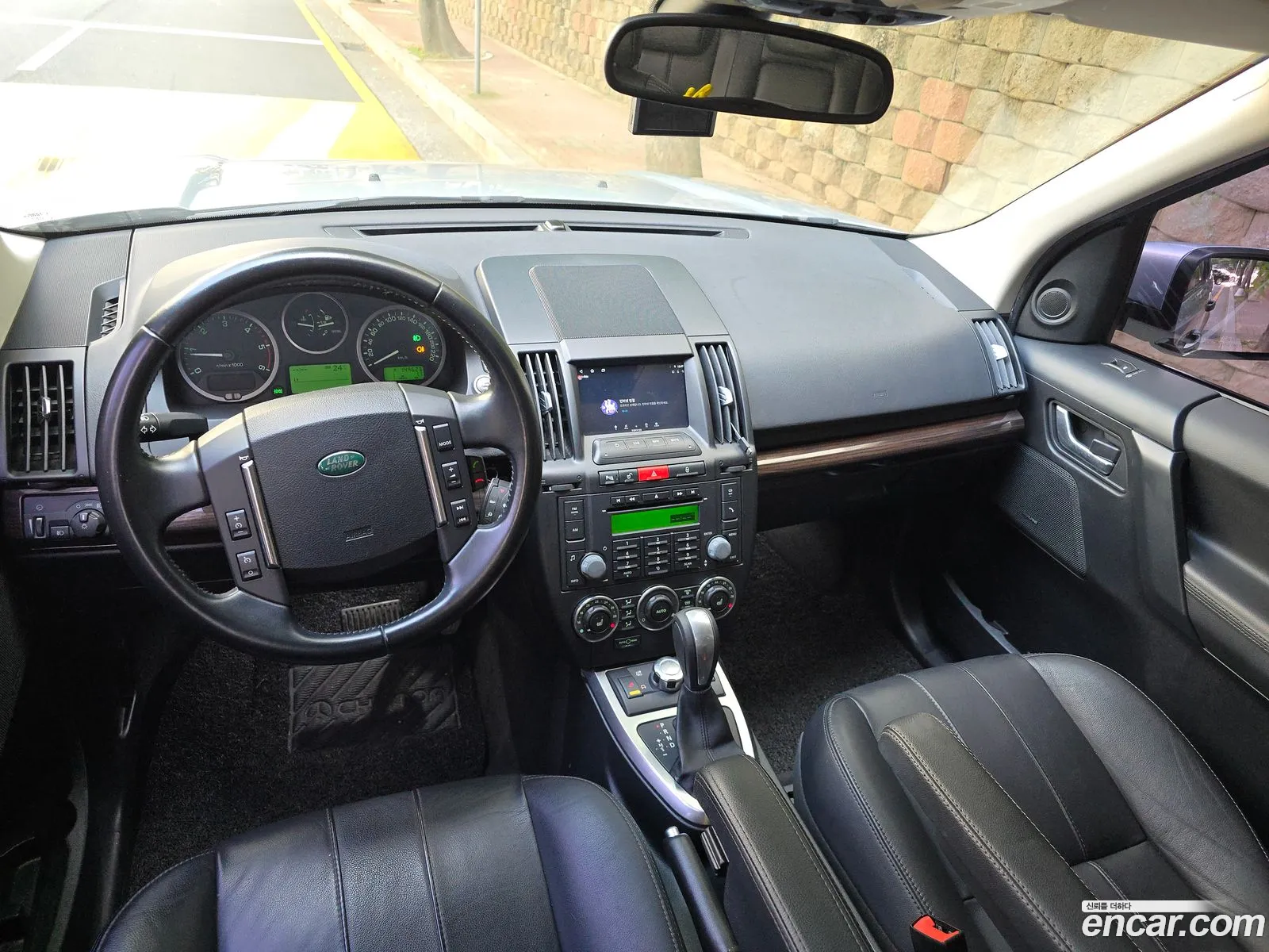 Land Rover Freelander 2 2011 — 10