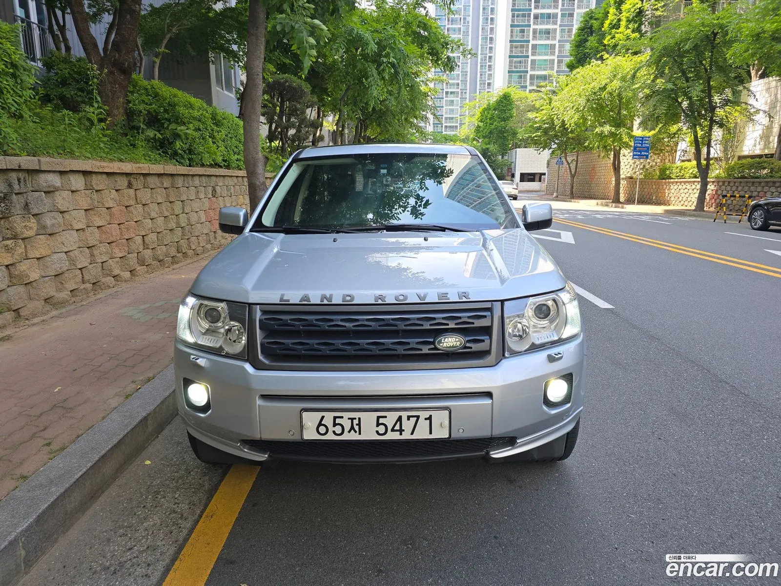 Land Rover Freelander 2 2011 — 19