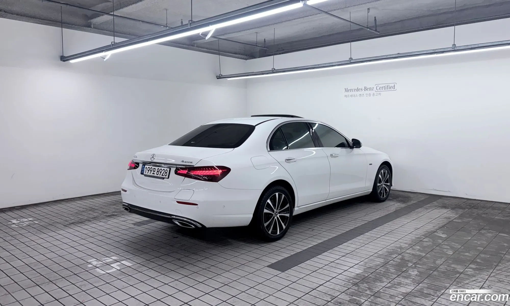 Mercedes-Benz E-Class W213 2021 — 20