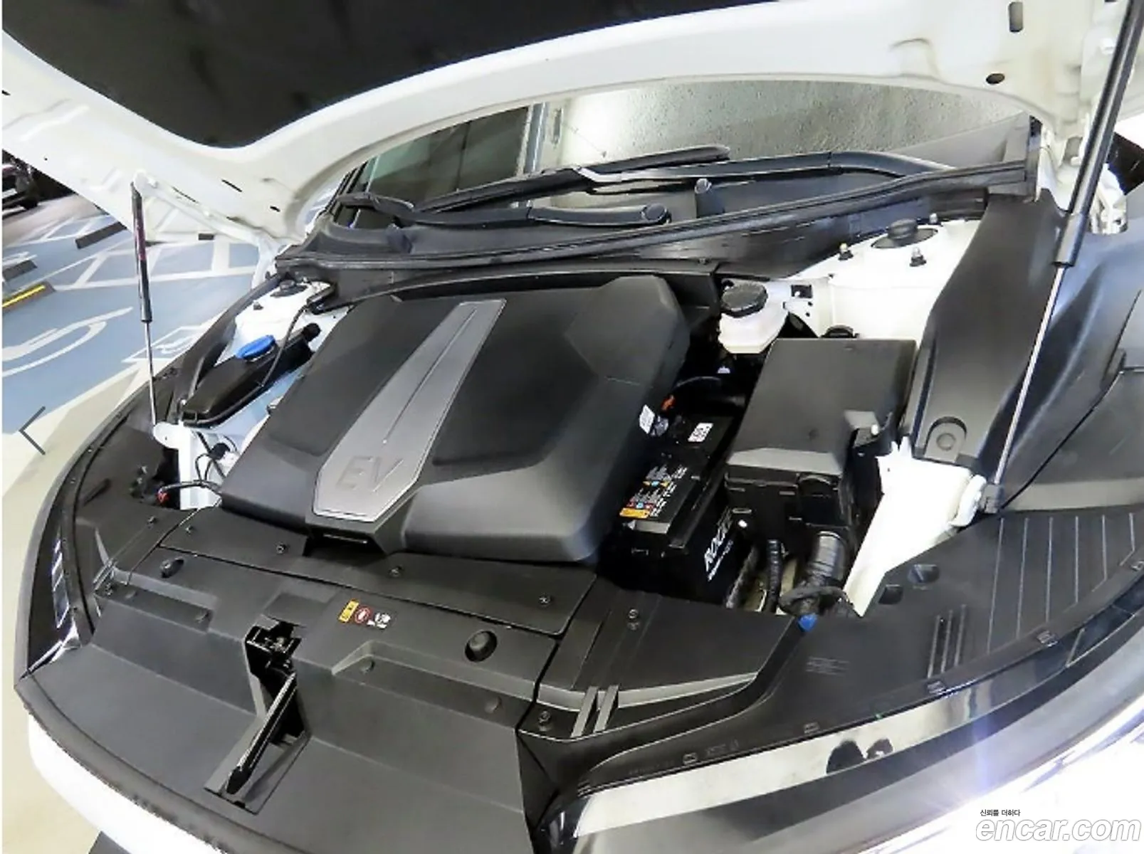 Kia EV6 2024 — 5