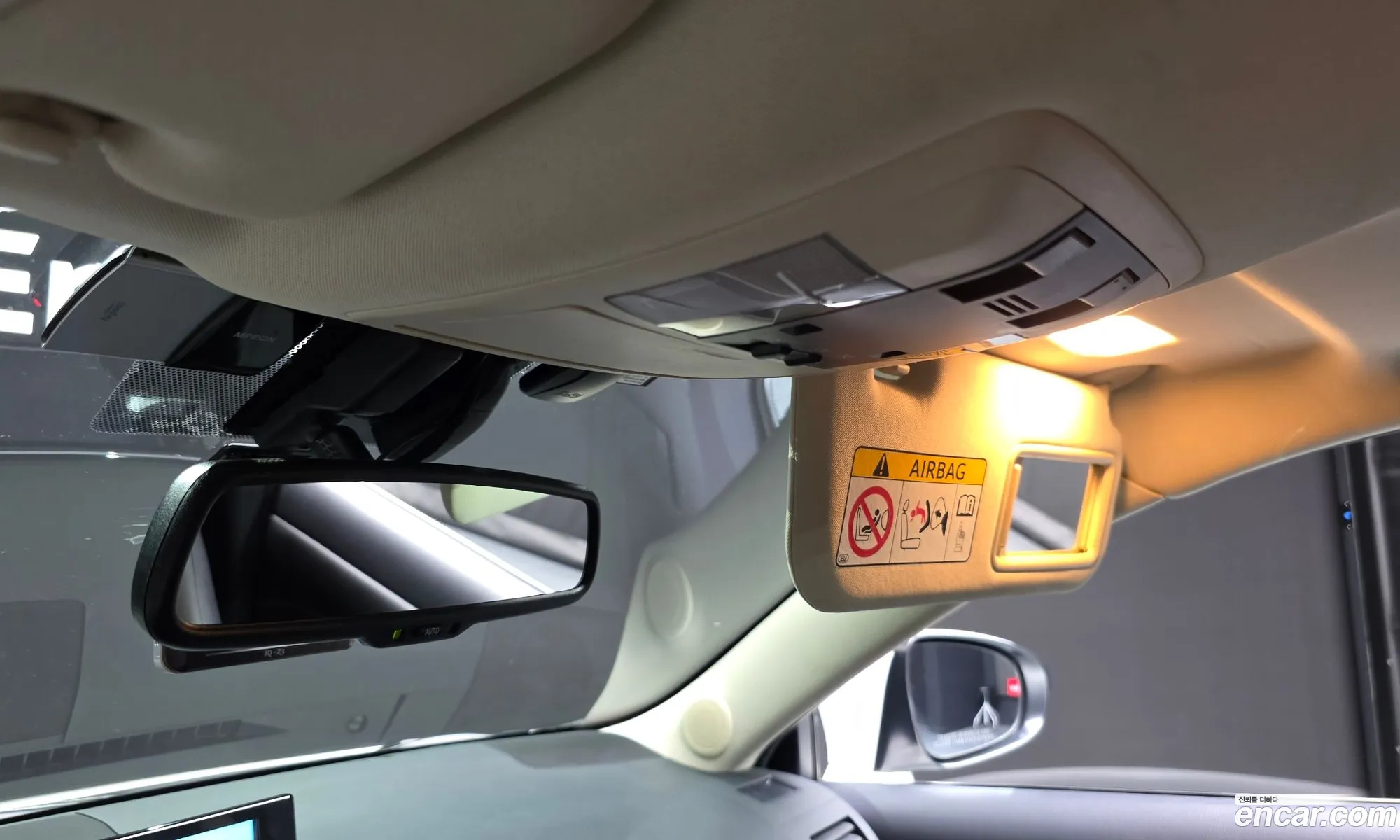 Lexus CT200h 2016 JTHKD5BH5G2274062 — 27