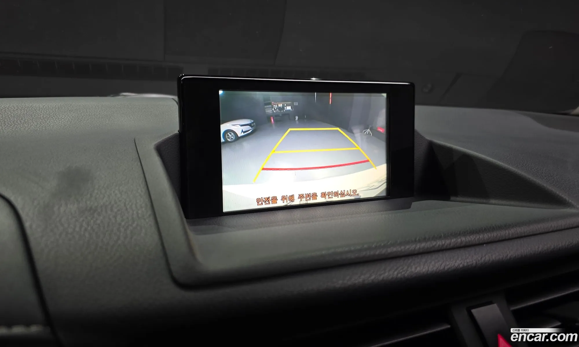 Lexus CT200h 2016 JTHKD5BH5G2274062 — 12