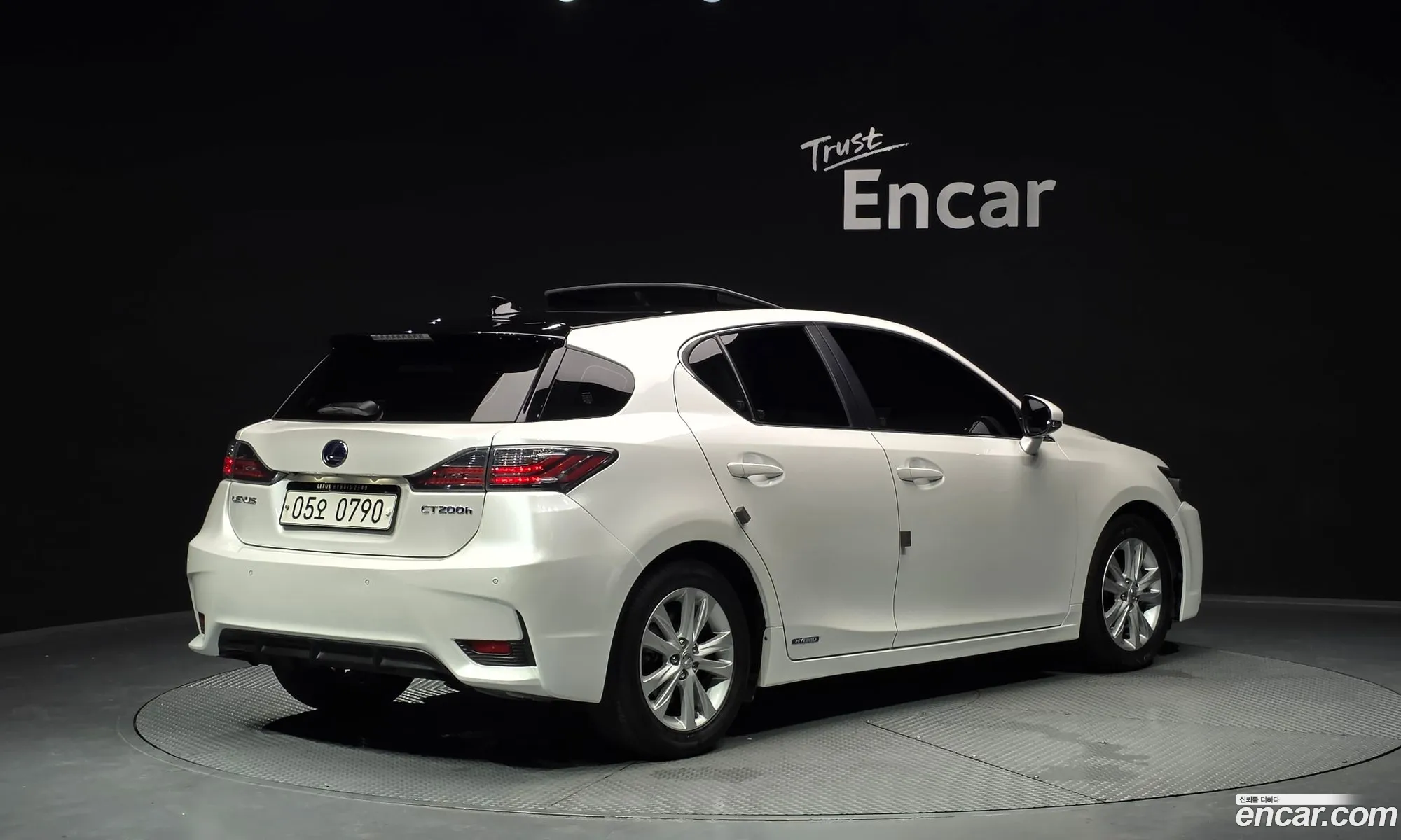 Lexus CT200h