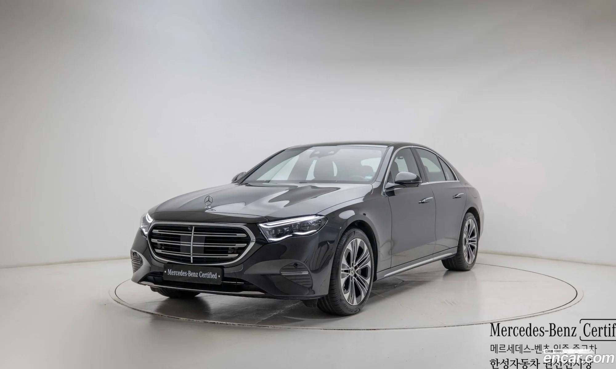 Mercedes-Benz E-Class W214 2025 — 4