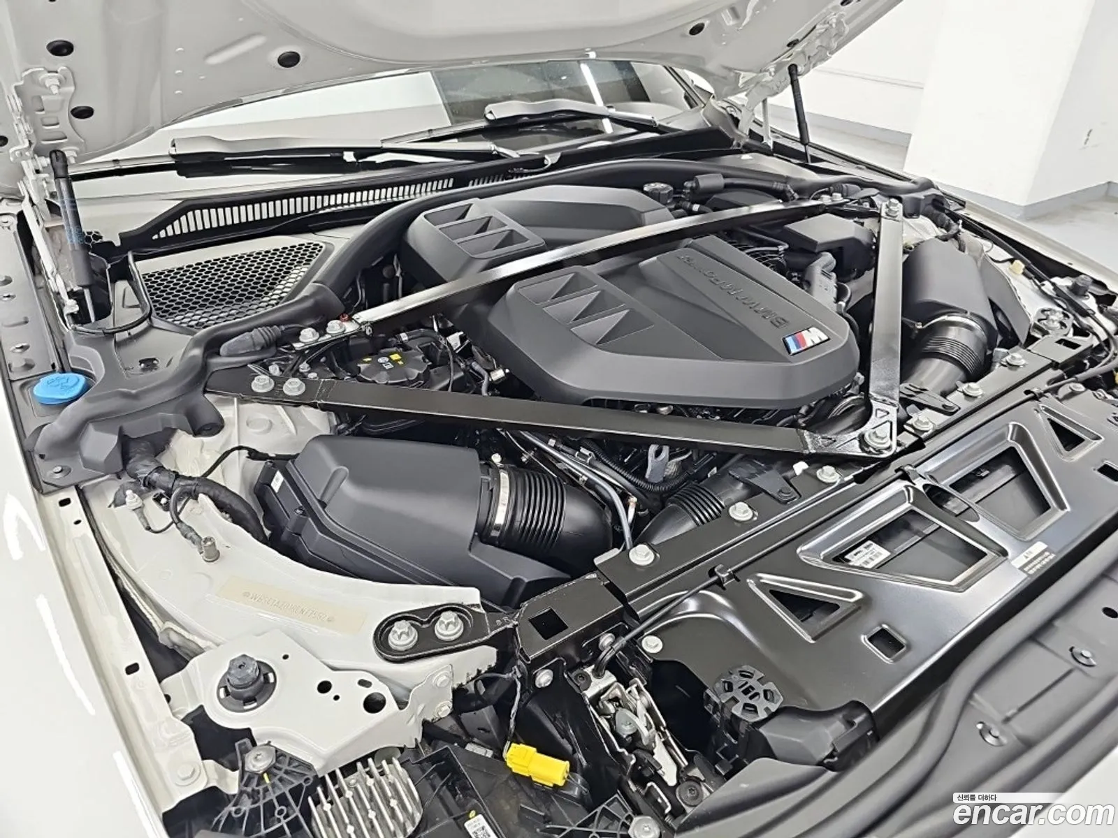 BMW M4 2023 — 15