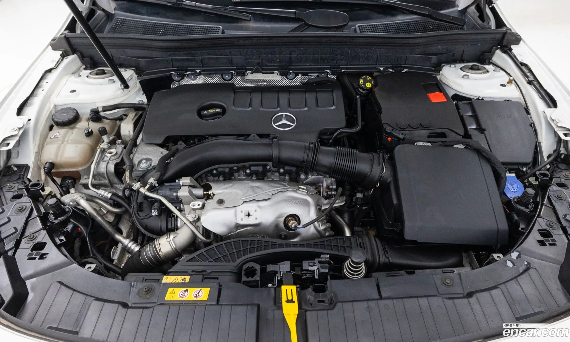 Mercedes-Benz GLB-Class X247 2023 — 11