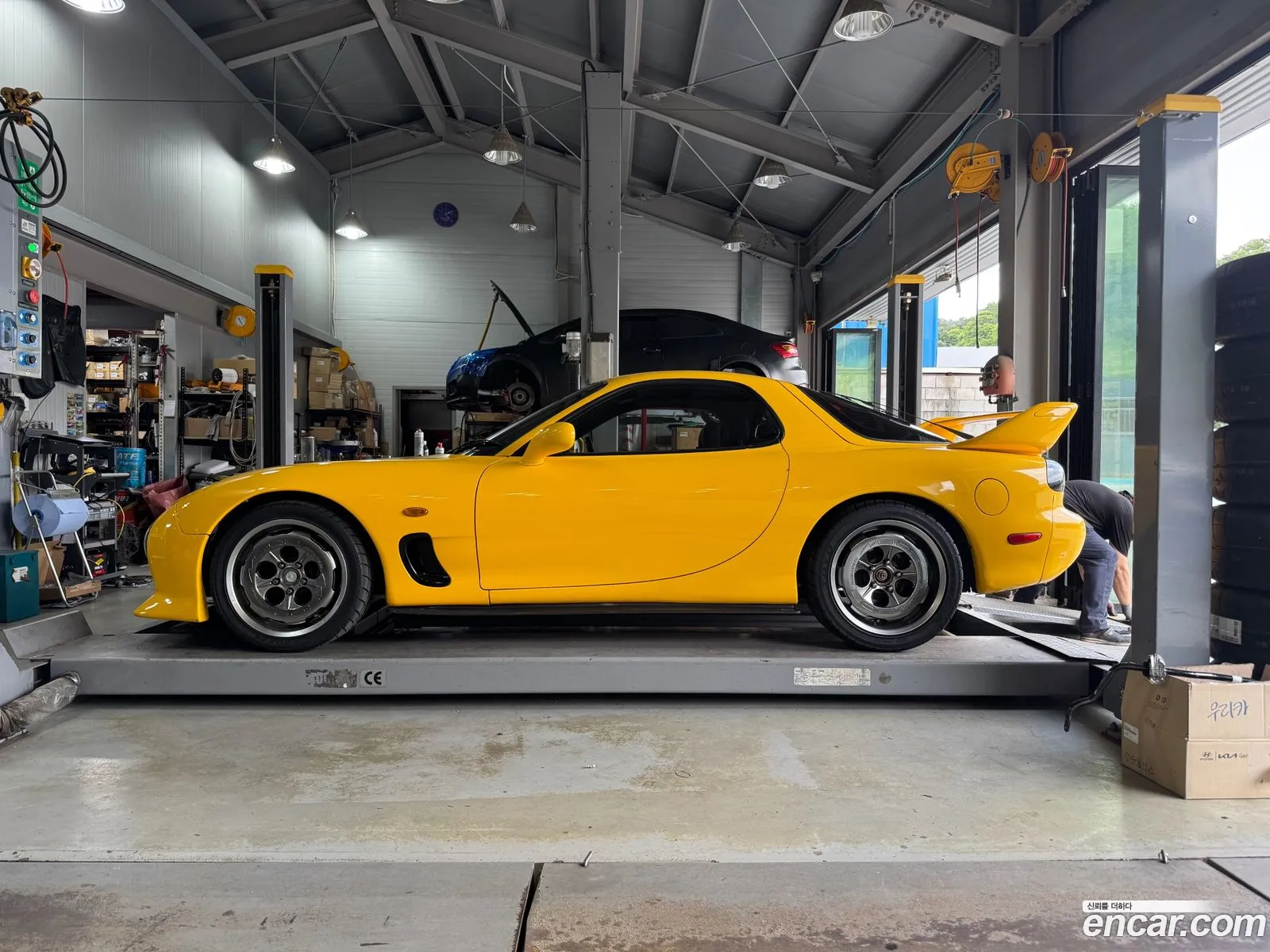 Mazda RX-7 1993 — 8