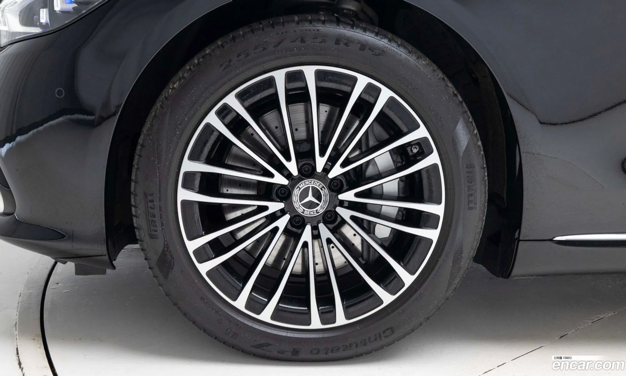 Mercedes-Benz S-Class W223 2025 — 18