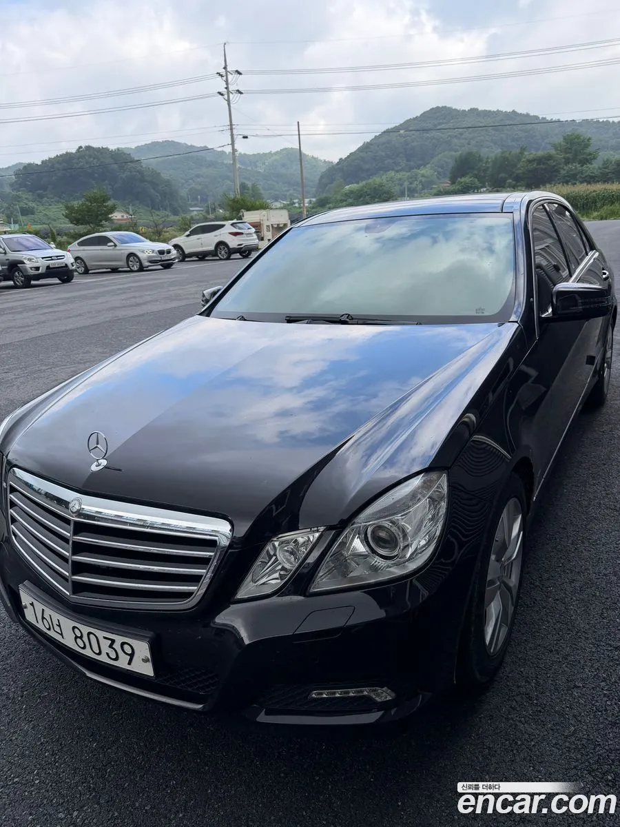 Mercedes-Benz E-Class W212 2010 — 10