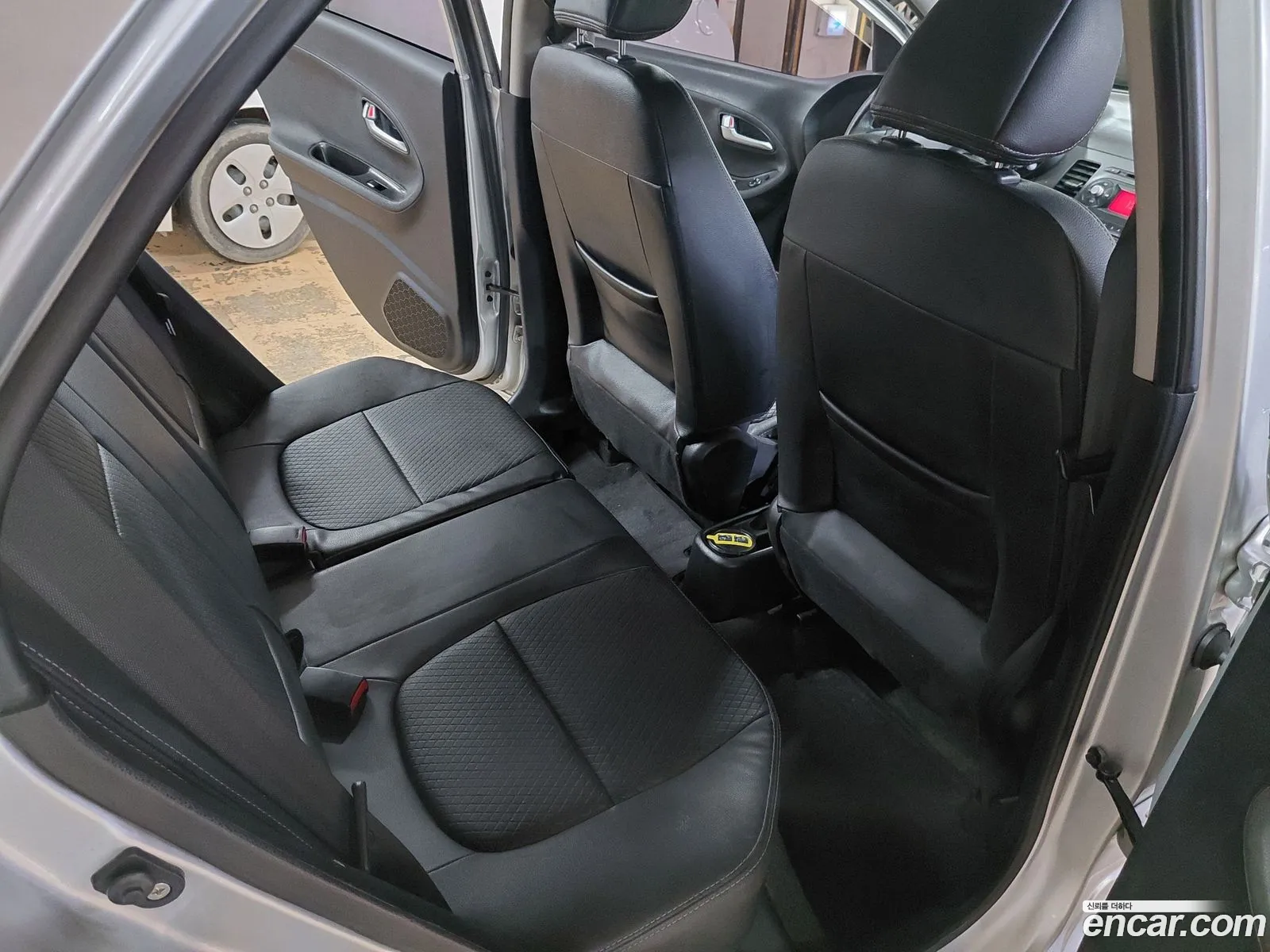 Kia Morning 2012 — 16