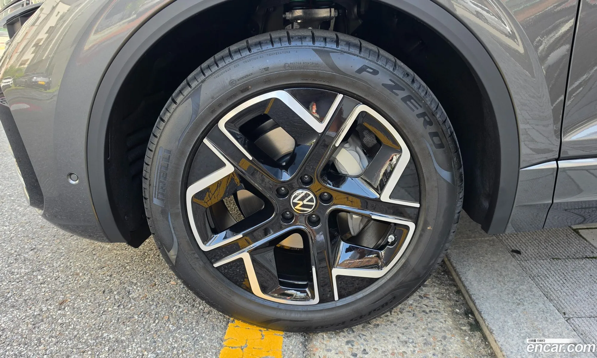 Volkswagen Touareg 2026 — 11