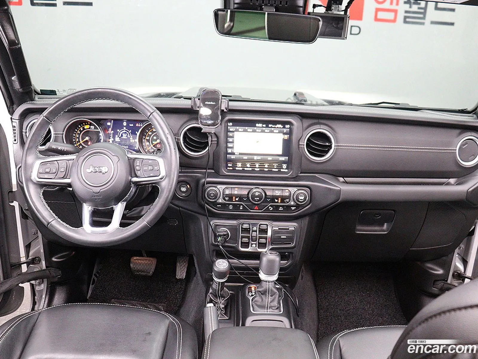 Jeep Wrangler 2023 — 8