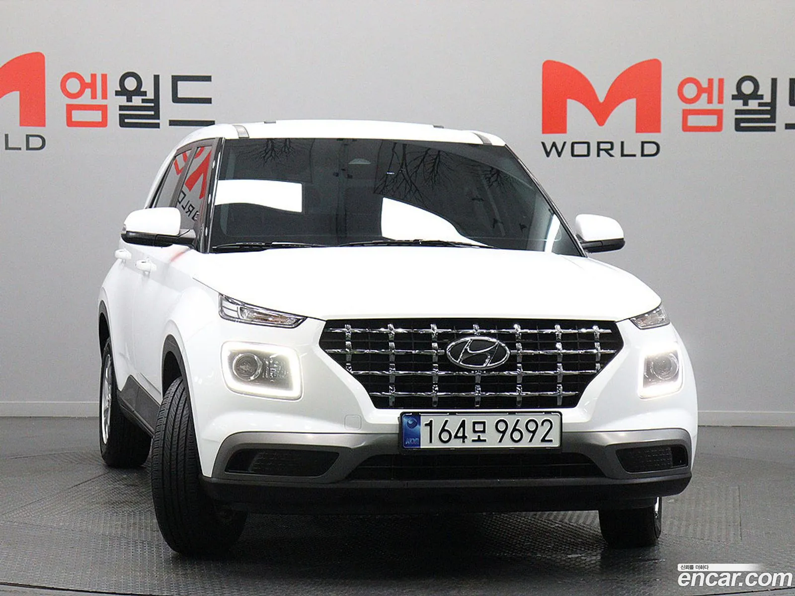 Hyundai Venue 2023 — 9