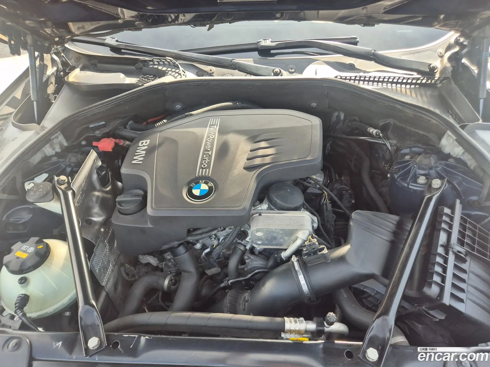 BMW 5 Series 2014 — 13