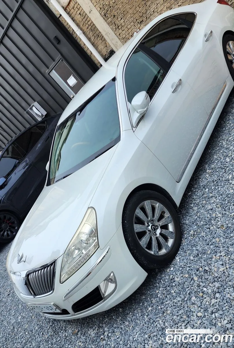 Hyundai Equus 2009 — 2