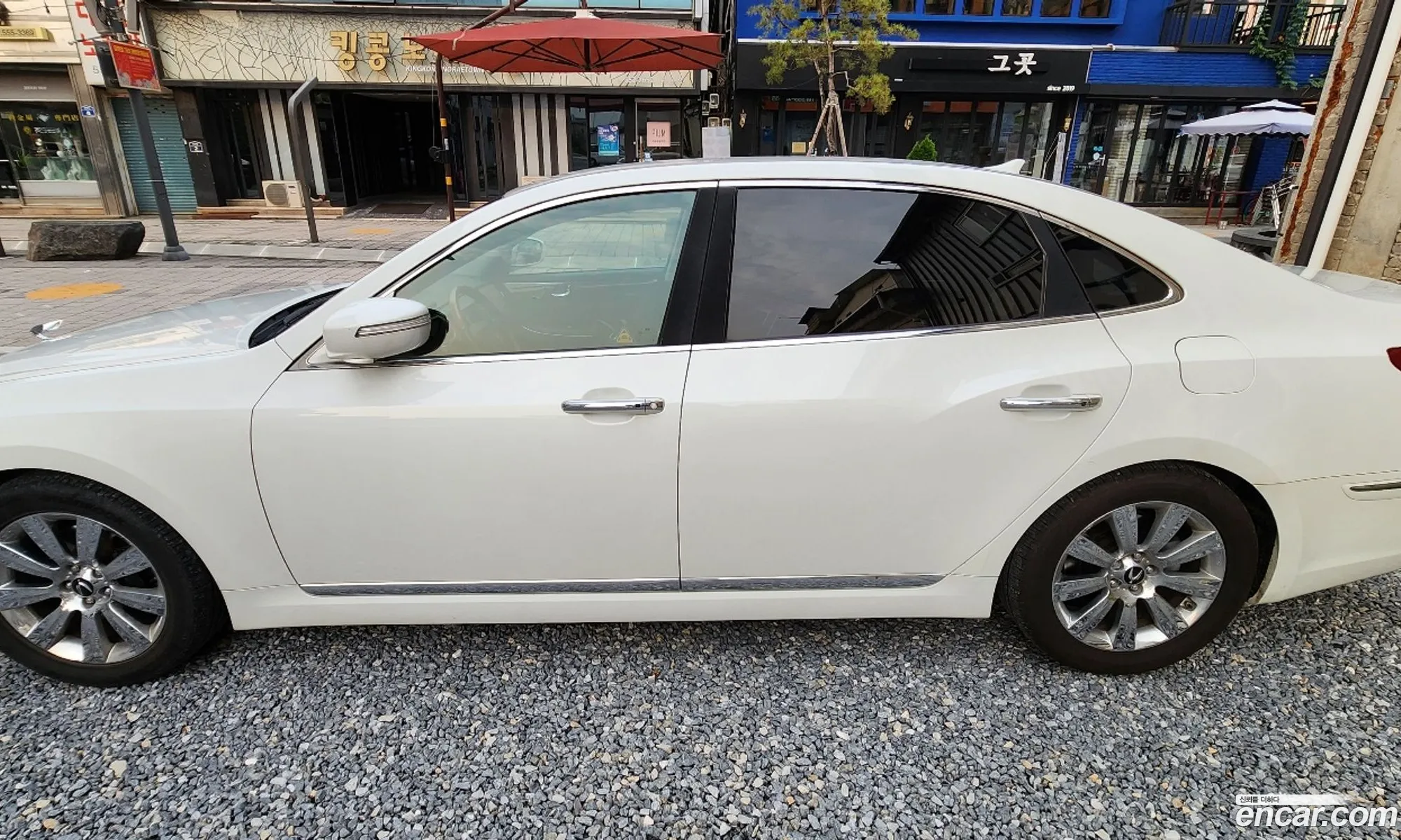 Hyundai Equus 2009 — 3