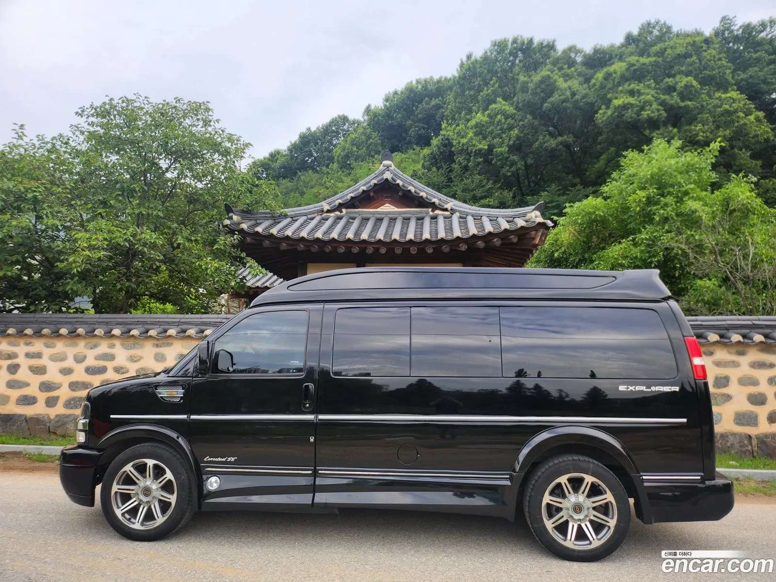Chevrolet Express Van 2017 — 3
