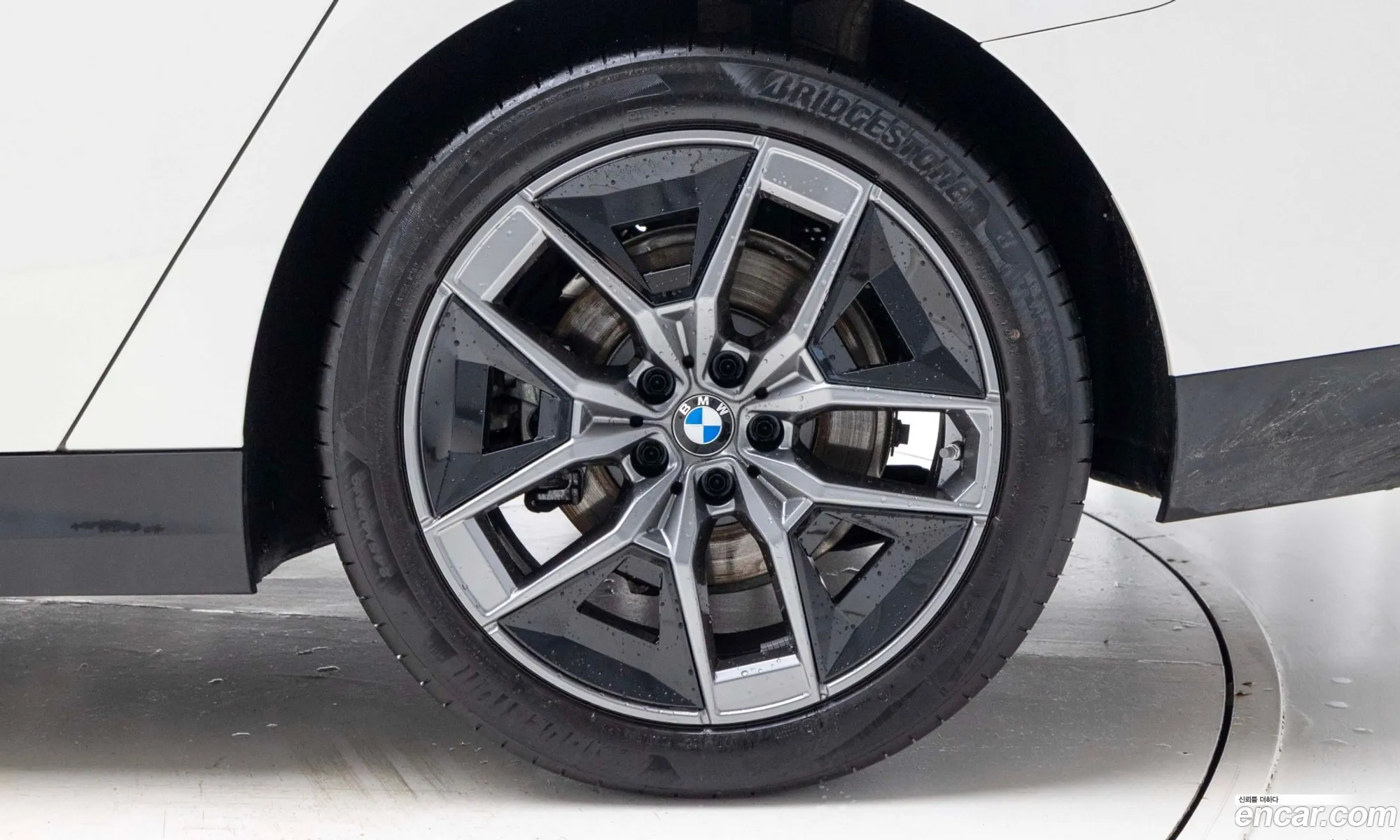 BMW 5 Series 2025 — 2