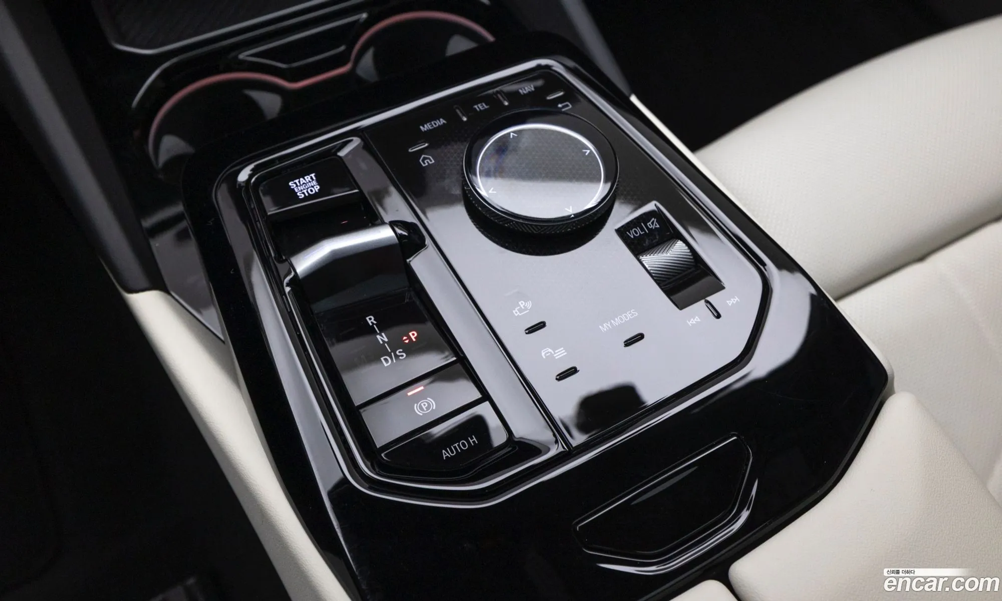BMW 5 Series 2025 — 5