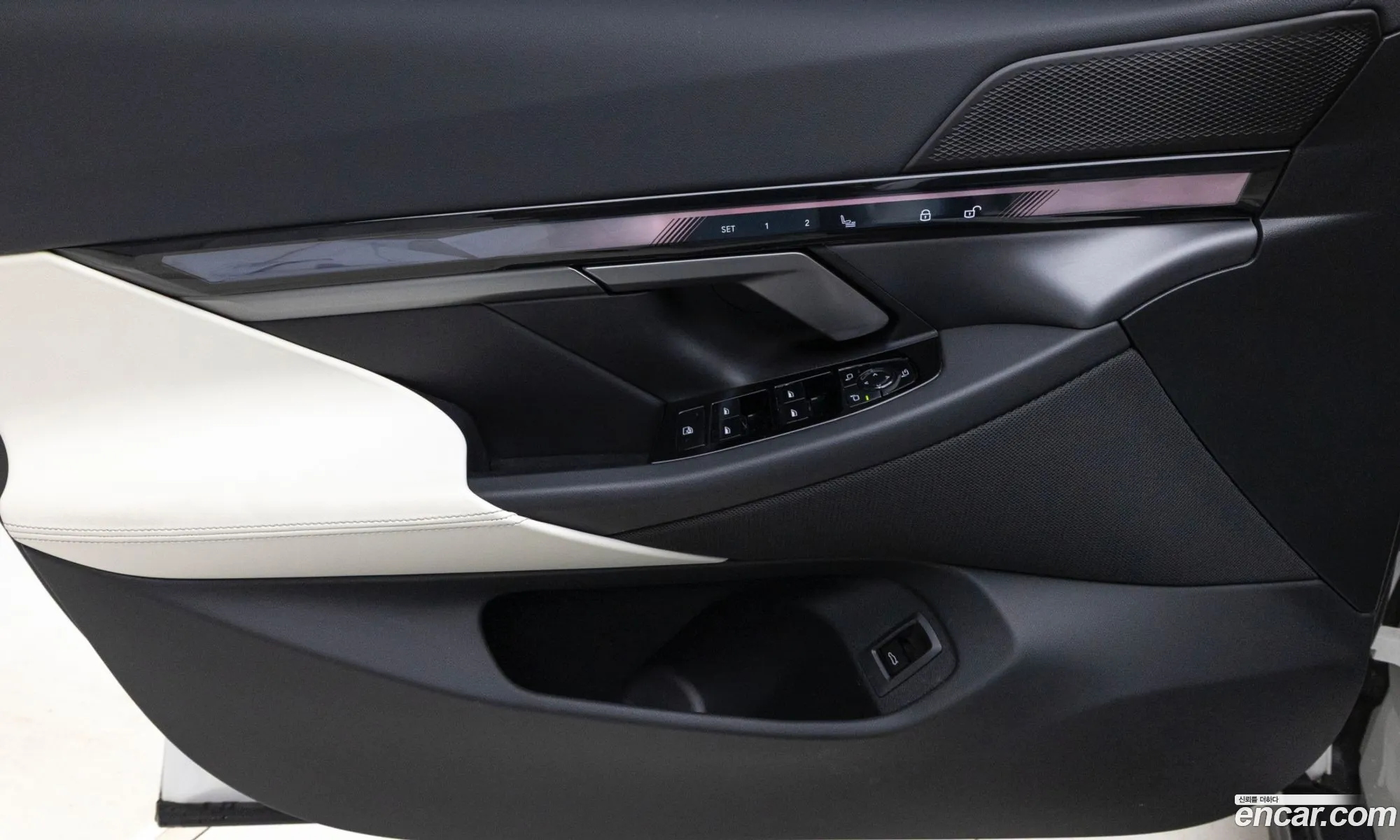 BMW 5 Series 2025 — 4