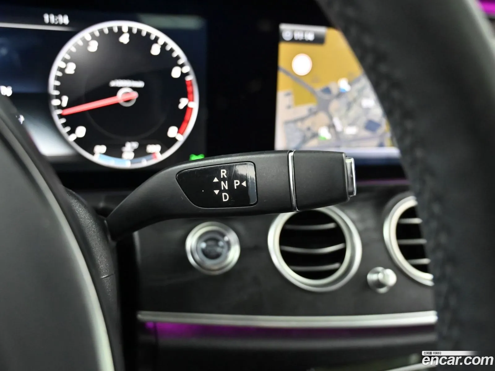 Mercedes-Benz E-Class W213 2017 — 17