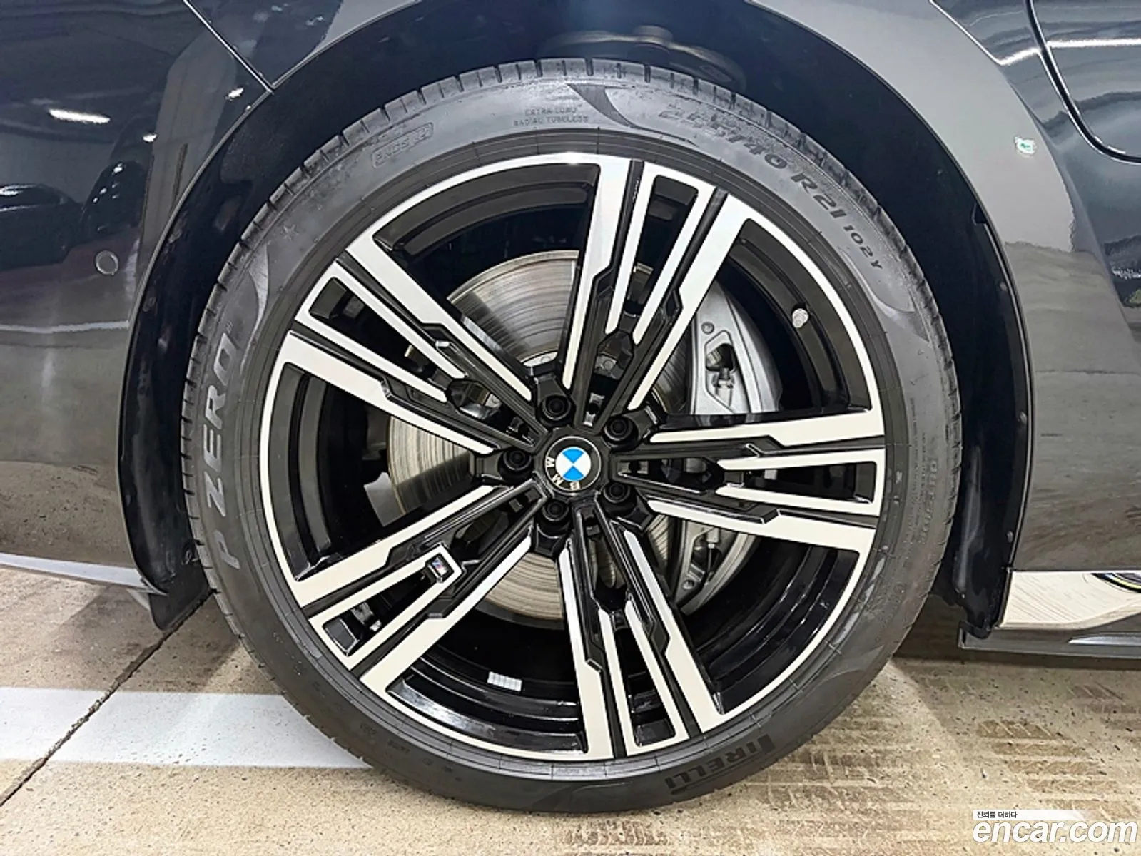 BMW 7 Series 2026 — 12