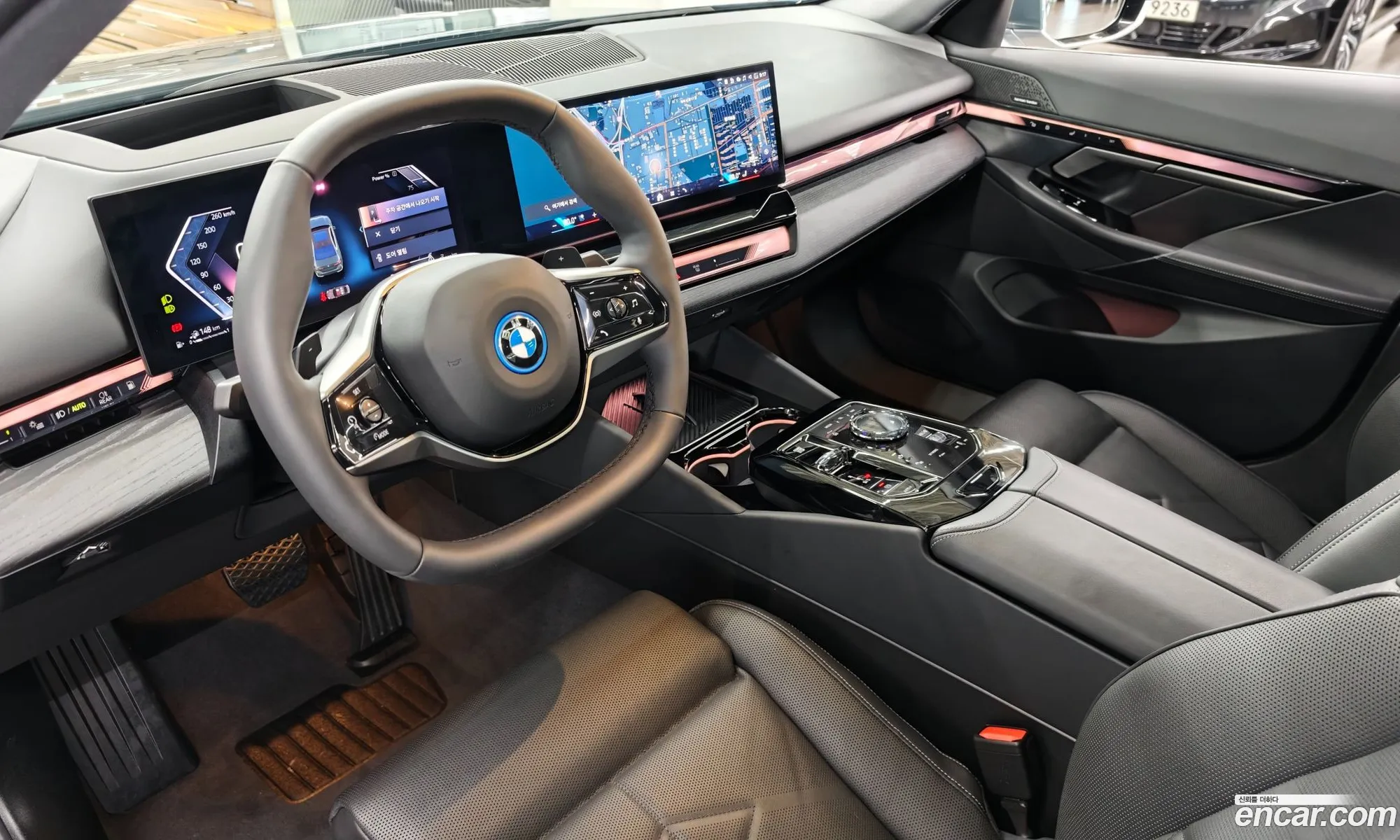 BMW 5 Series 2025 — 8