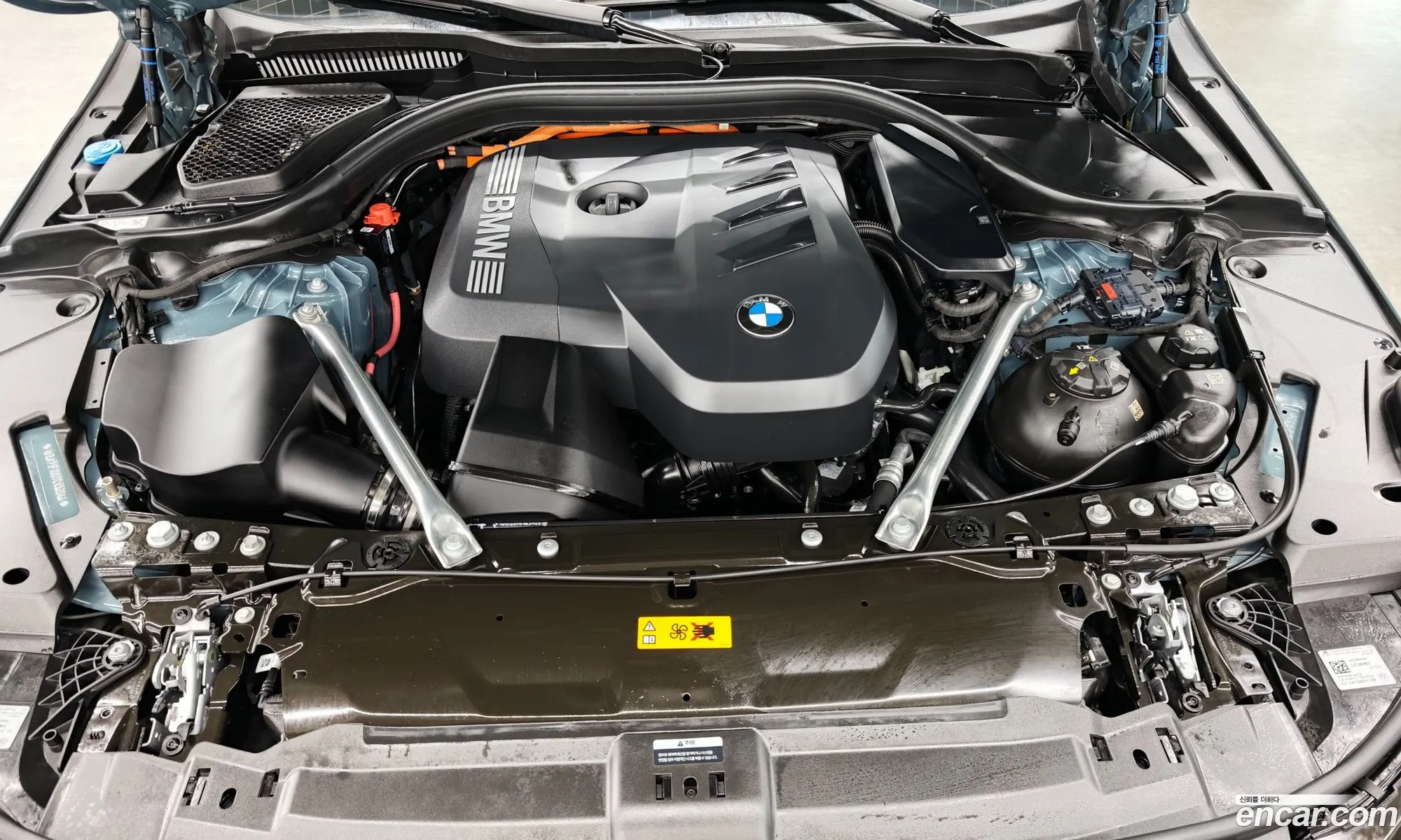 BMW 5 Series 2025 — 10