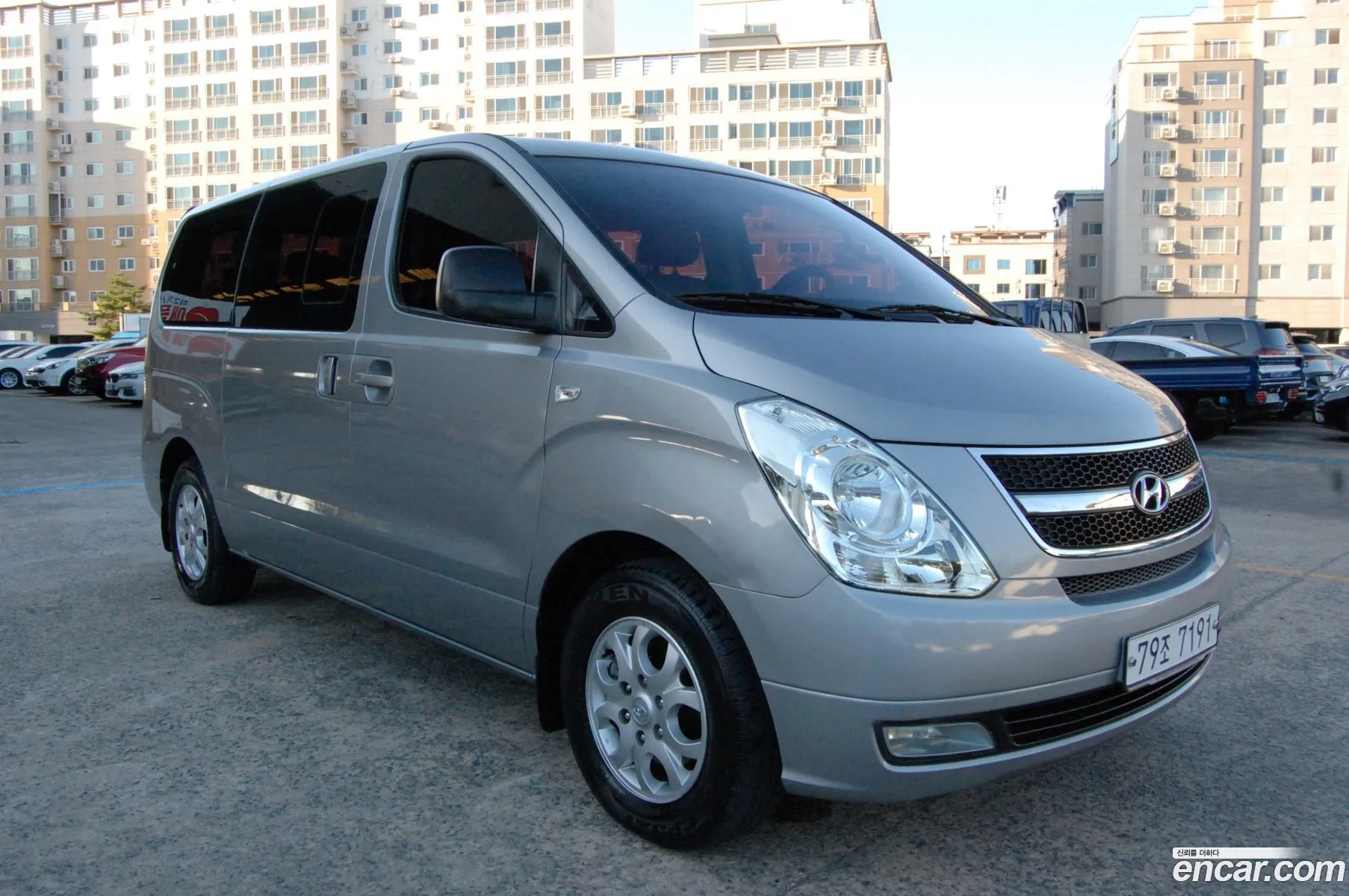 Hyundai Grand Starex 2012 — 10