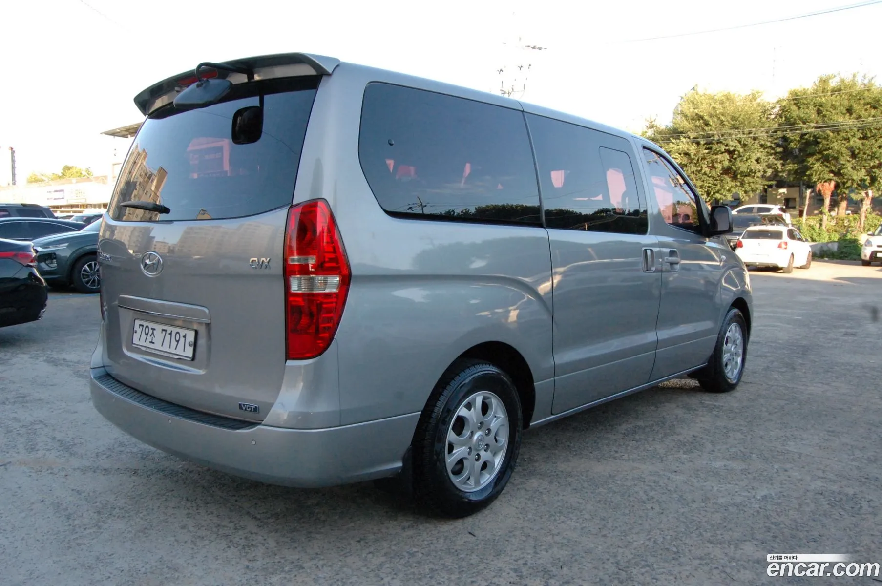 Hyundai Grand Starex 2012 — 9