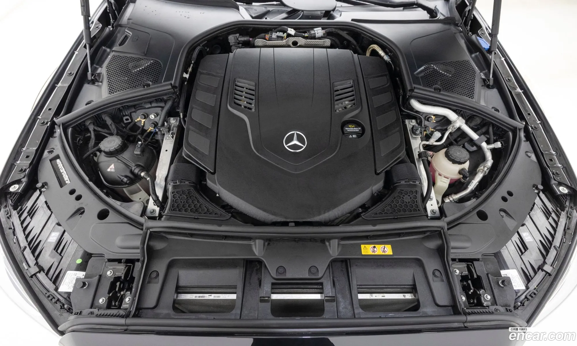 Mercedes-Benz S-Class W223 2025 — 13