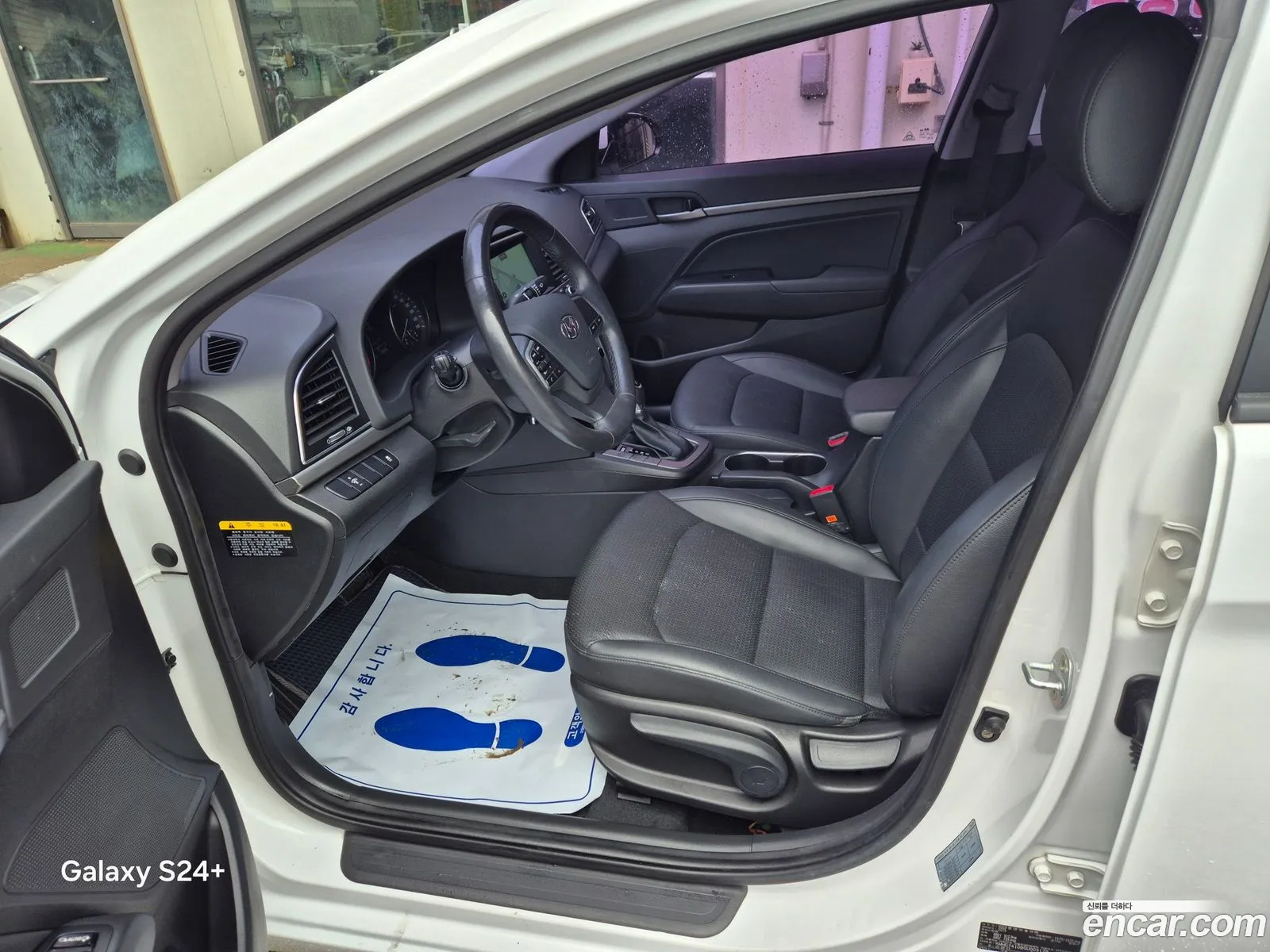 Hyundai Elantra AD 2015 — 3
