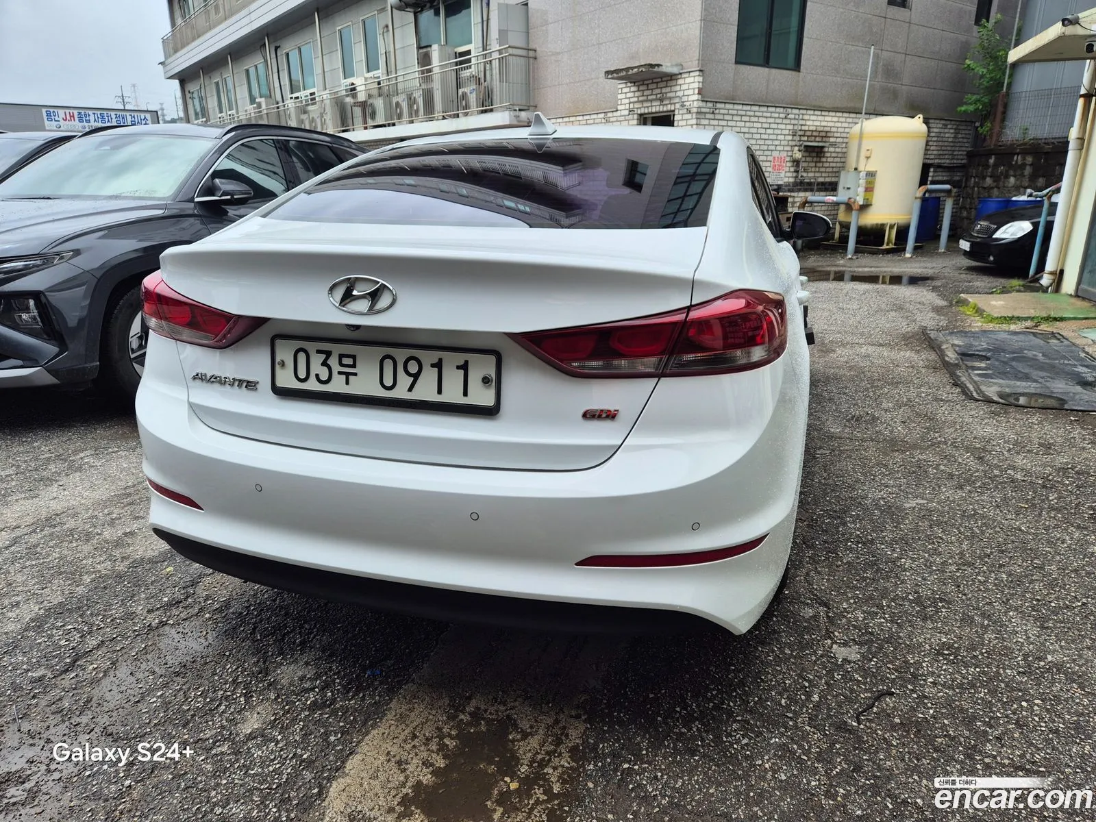 Hyundai Elantra AD 2015 — 9