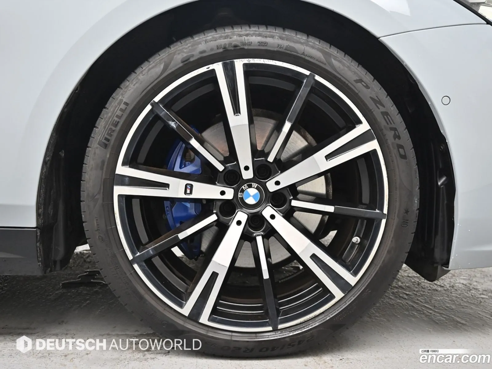 BMW 5 Series 2024 — 16
