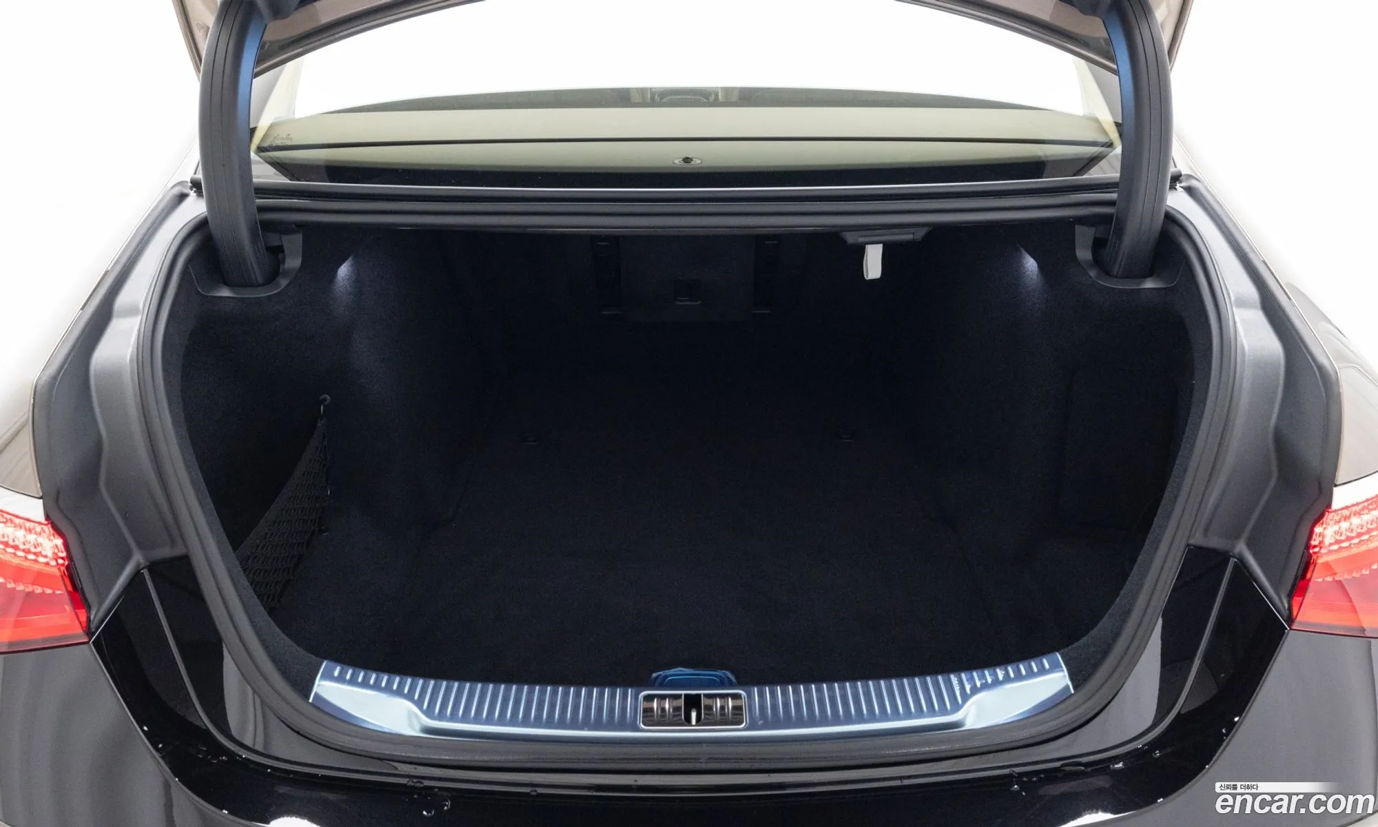 Mercedes-Benz S-Class W223 2025 — 4