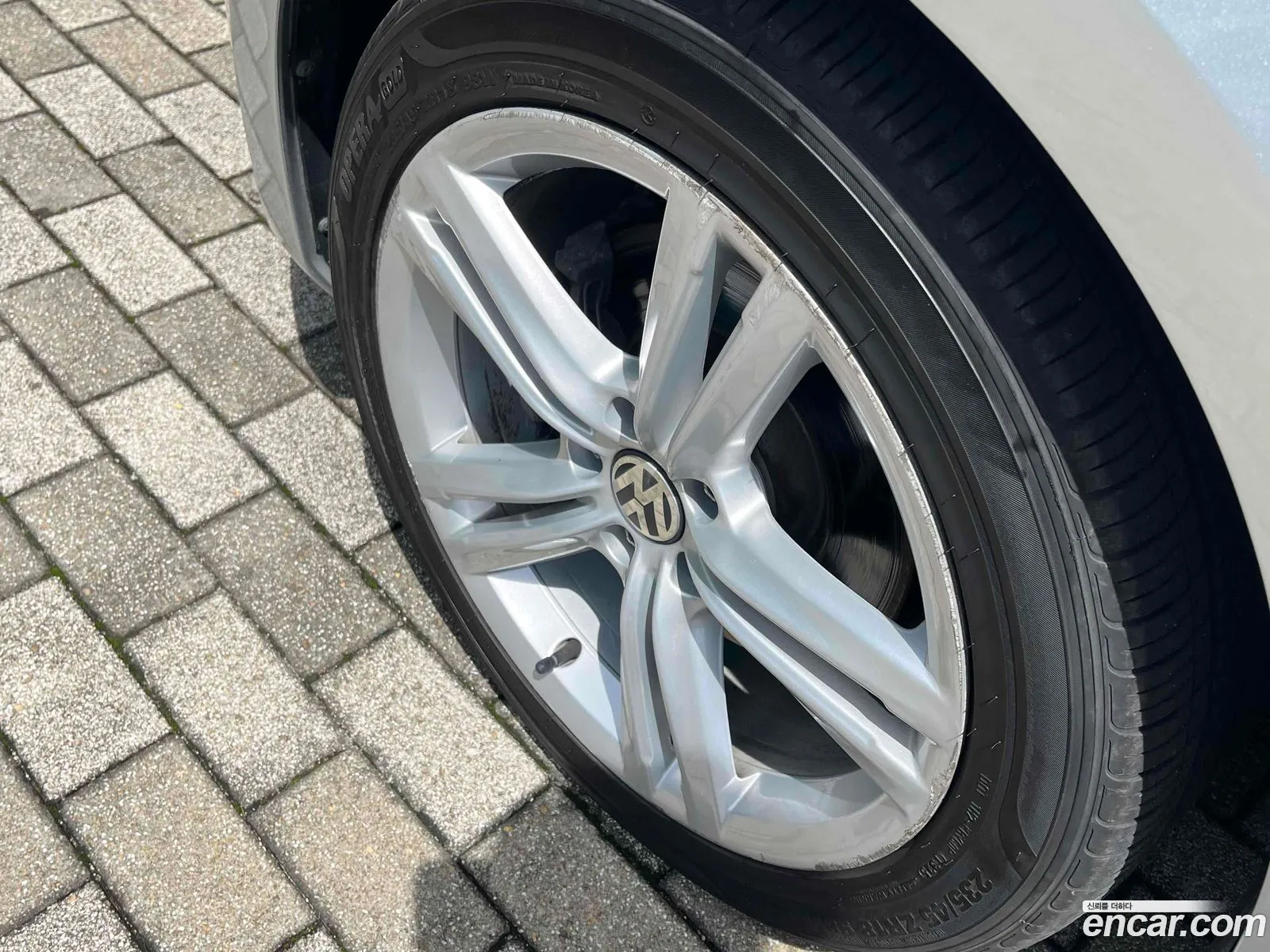 Volkswagen Passat 2014 — 2