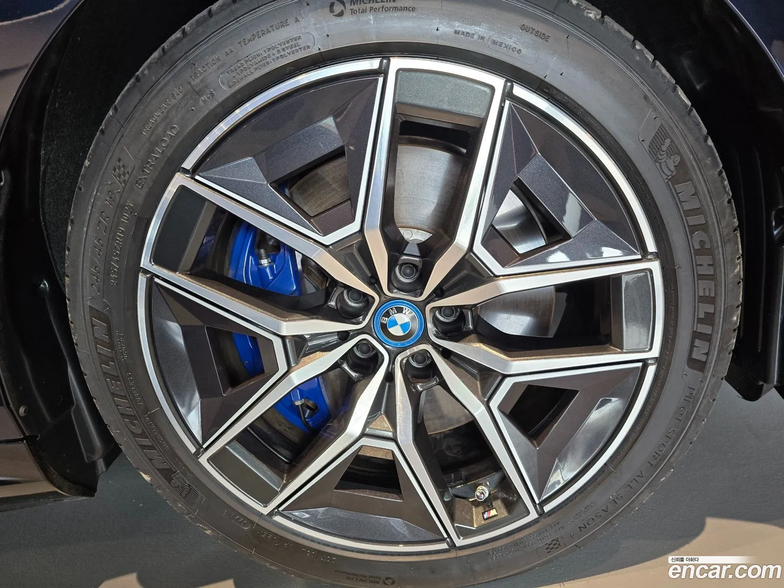 BMW i5 2025 — 6