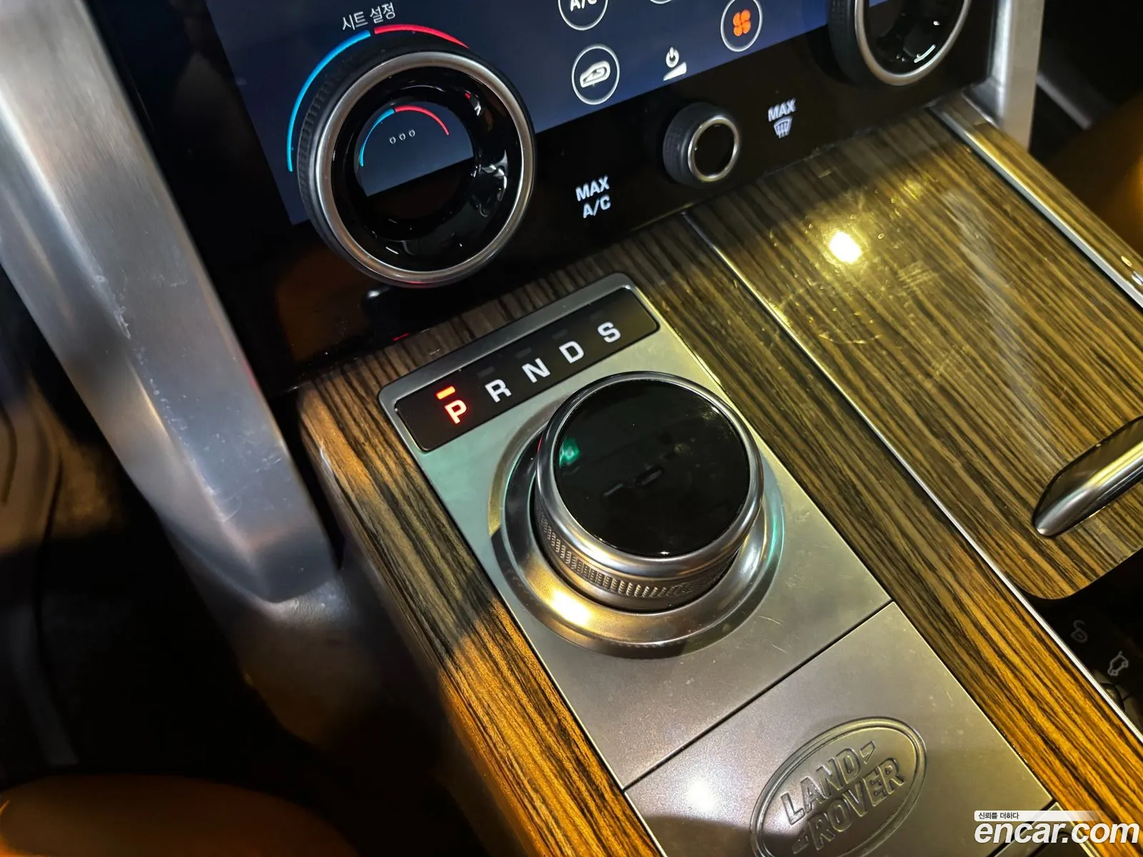 Land Rover Range Rover 2020 — 18