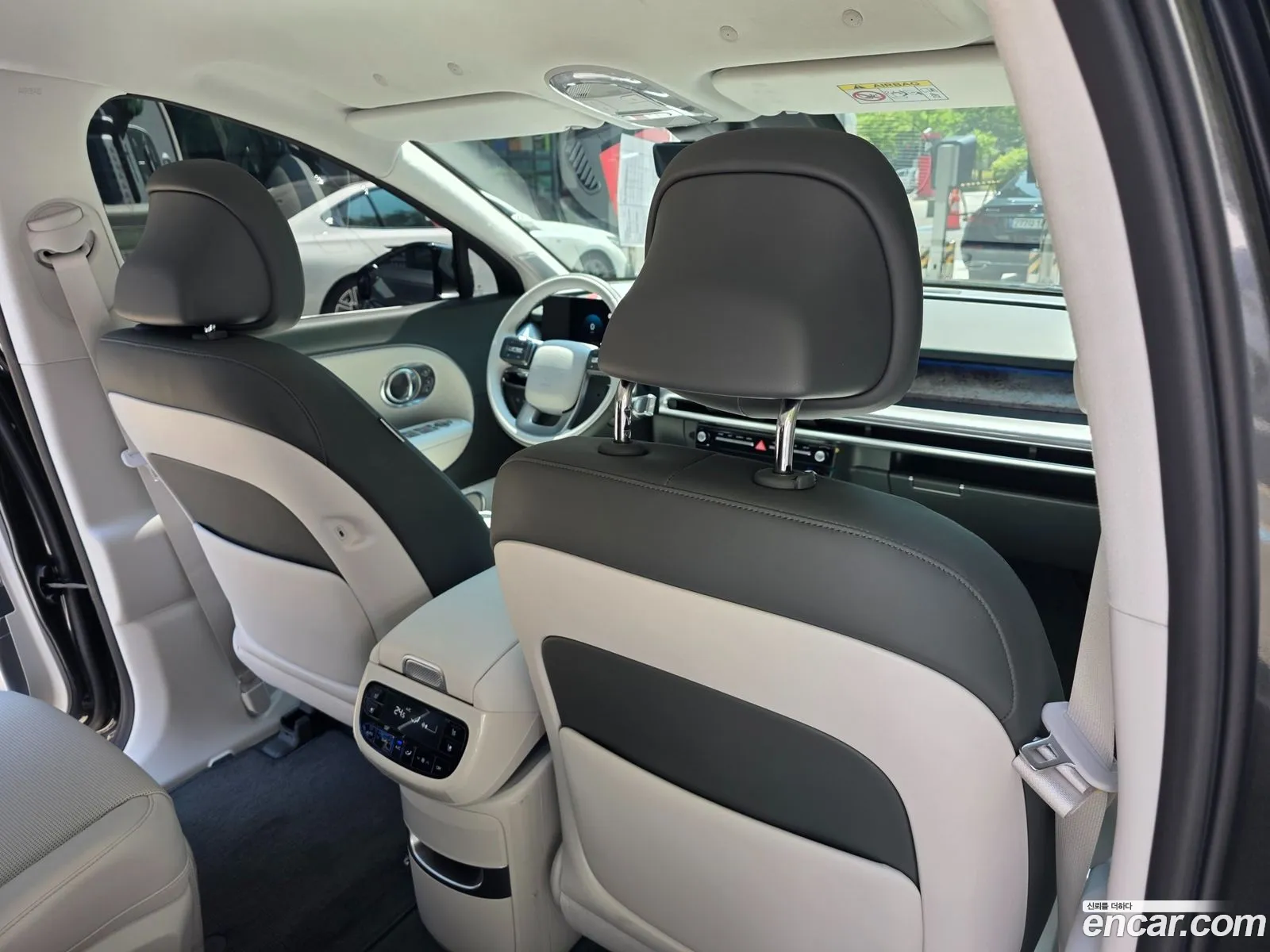 Hyundai Ioniq 9 2026 — 4