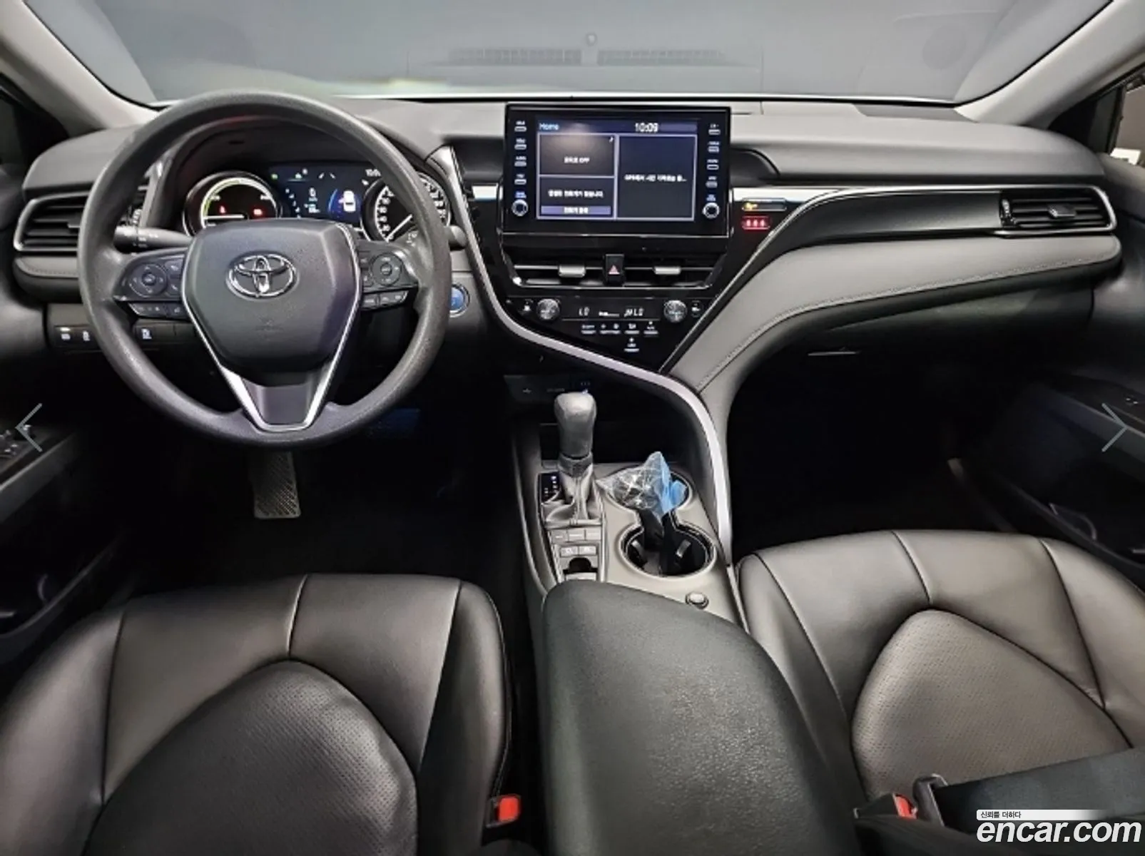 Toyota Camry 2024 — 3