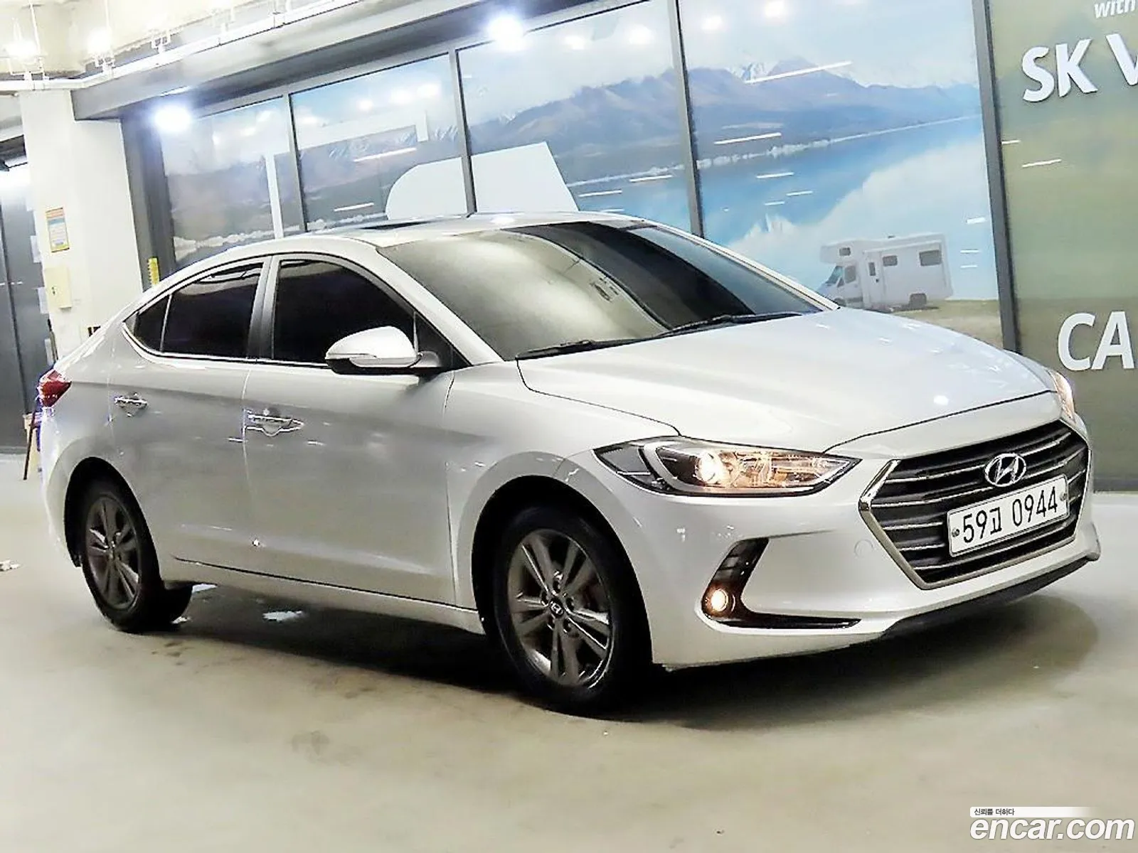 Hyundai Elantra AD 2016 — 17