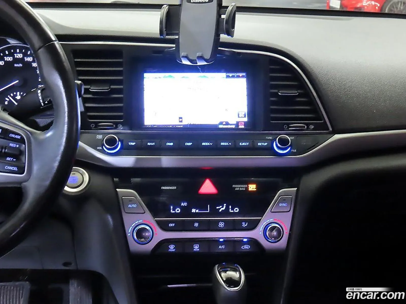 Hyundai Elantra AD 2016 — 2
