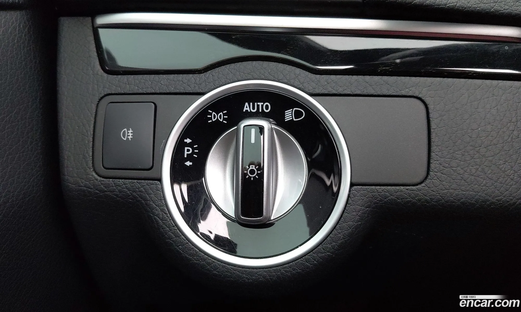 Mercedes-Benz E-Class W212 2016 — 13