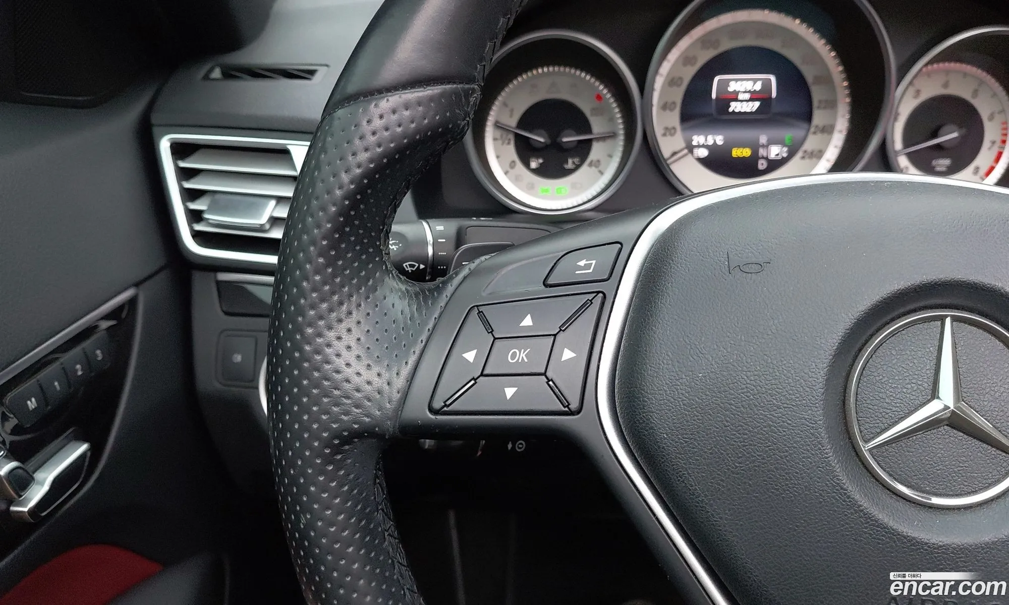 Mercedes-Benz E-Class W212 2016 — 12