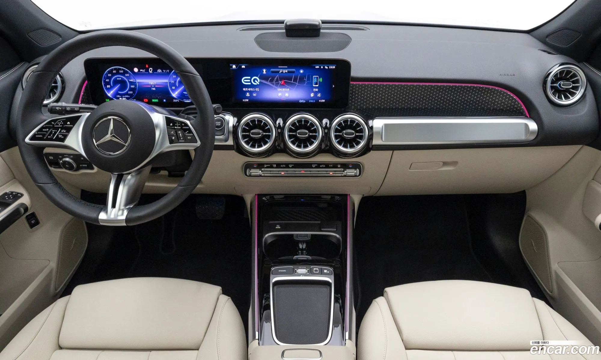 Mercedes-Benz EQB X243 2025 — 17